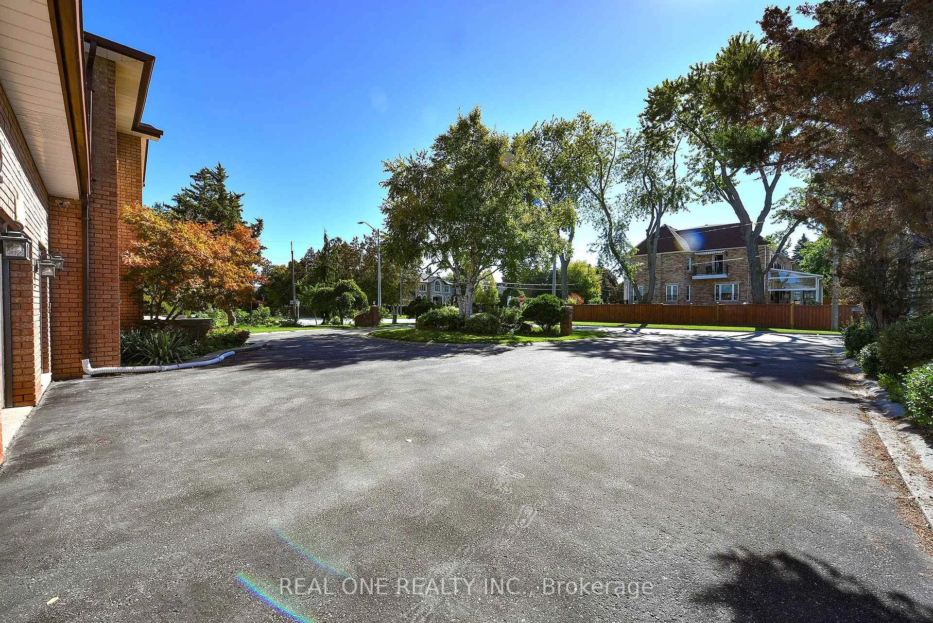 Photo 7 of 62 Lee Avenue, Markham, Milliken Mills East — HOMEH