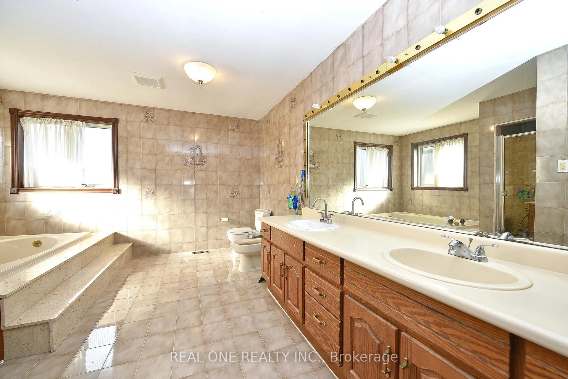Photo 25 of 62 Lee Avenue, Markham, Milliken Mills East — HOMEH