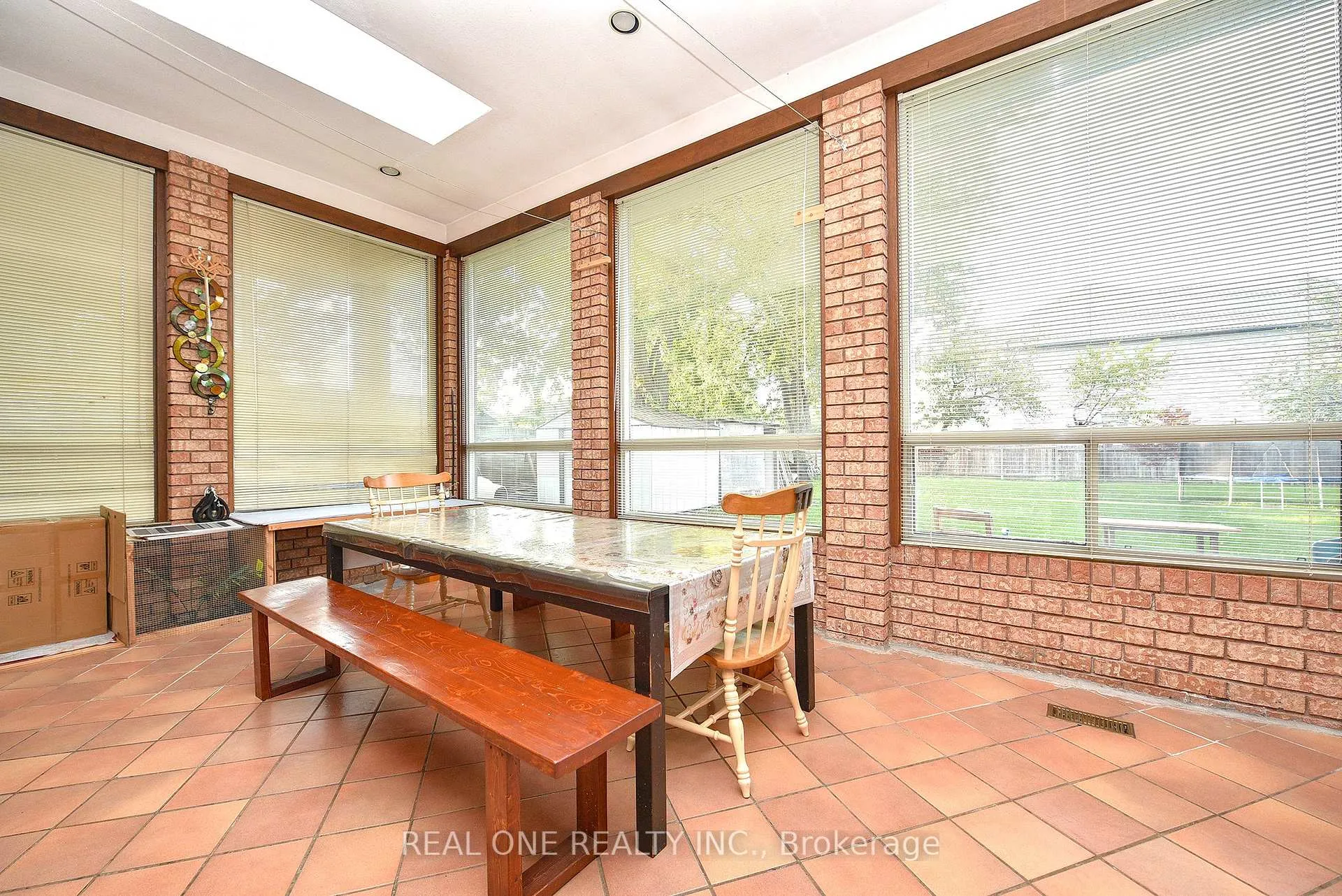 Photo 37 of 62 Lee Avenue, Markham, Milliken Mills East — HOMEH