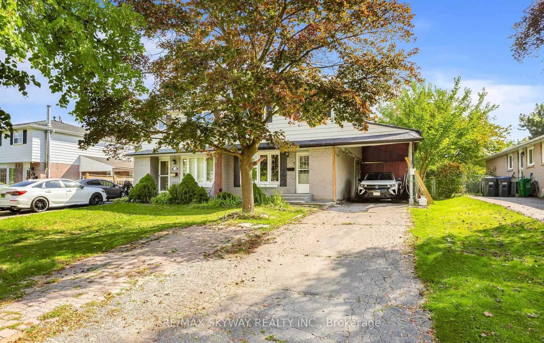 Photo 2 of 57 Jefferson Road, Brampton, Northgate — HOMEH
