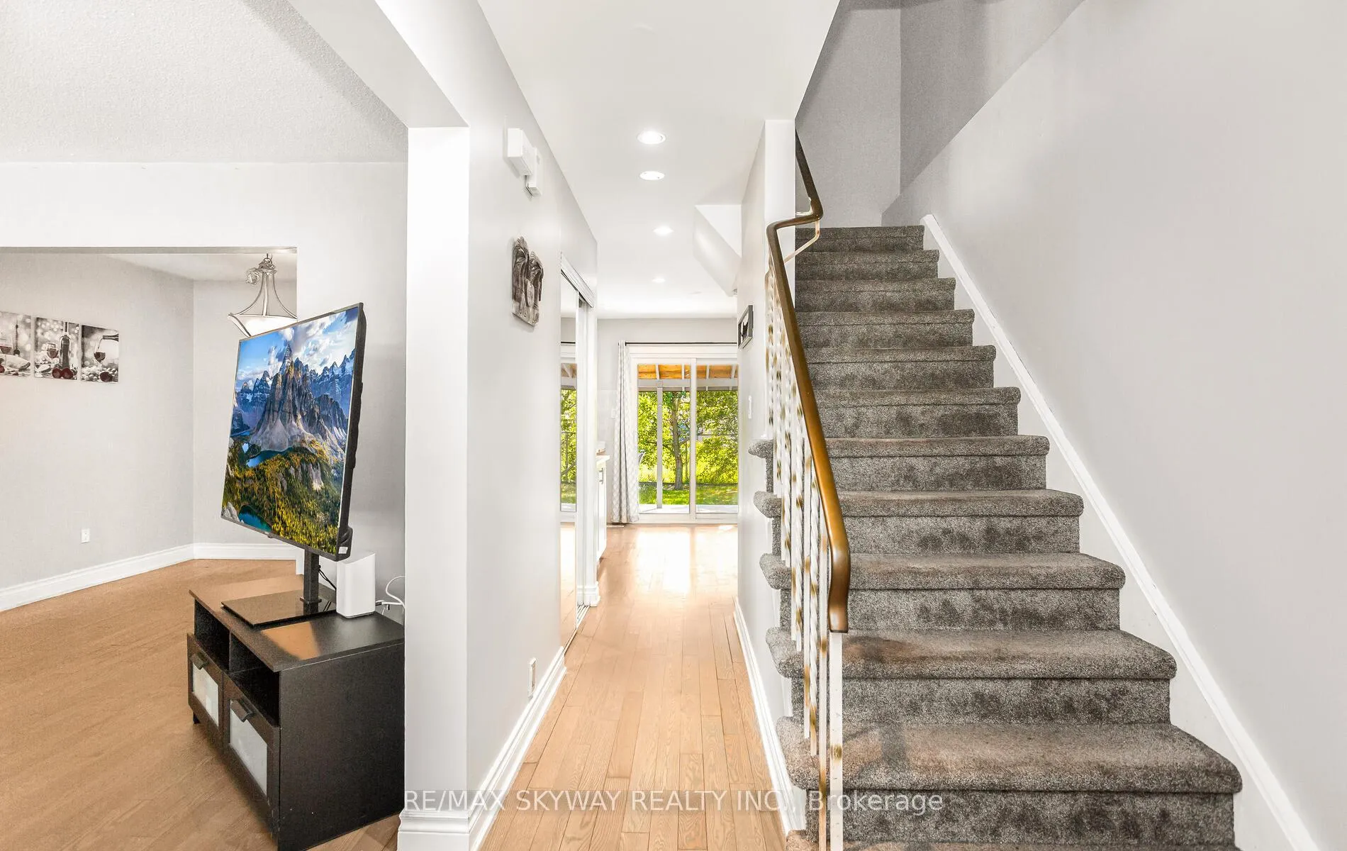 Photo 6 of 57 Jefferson Road, Brampton, Northgate — HOMEH