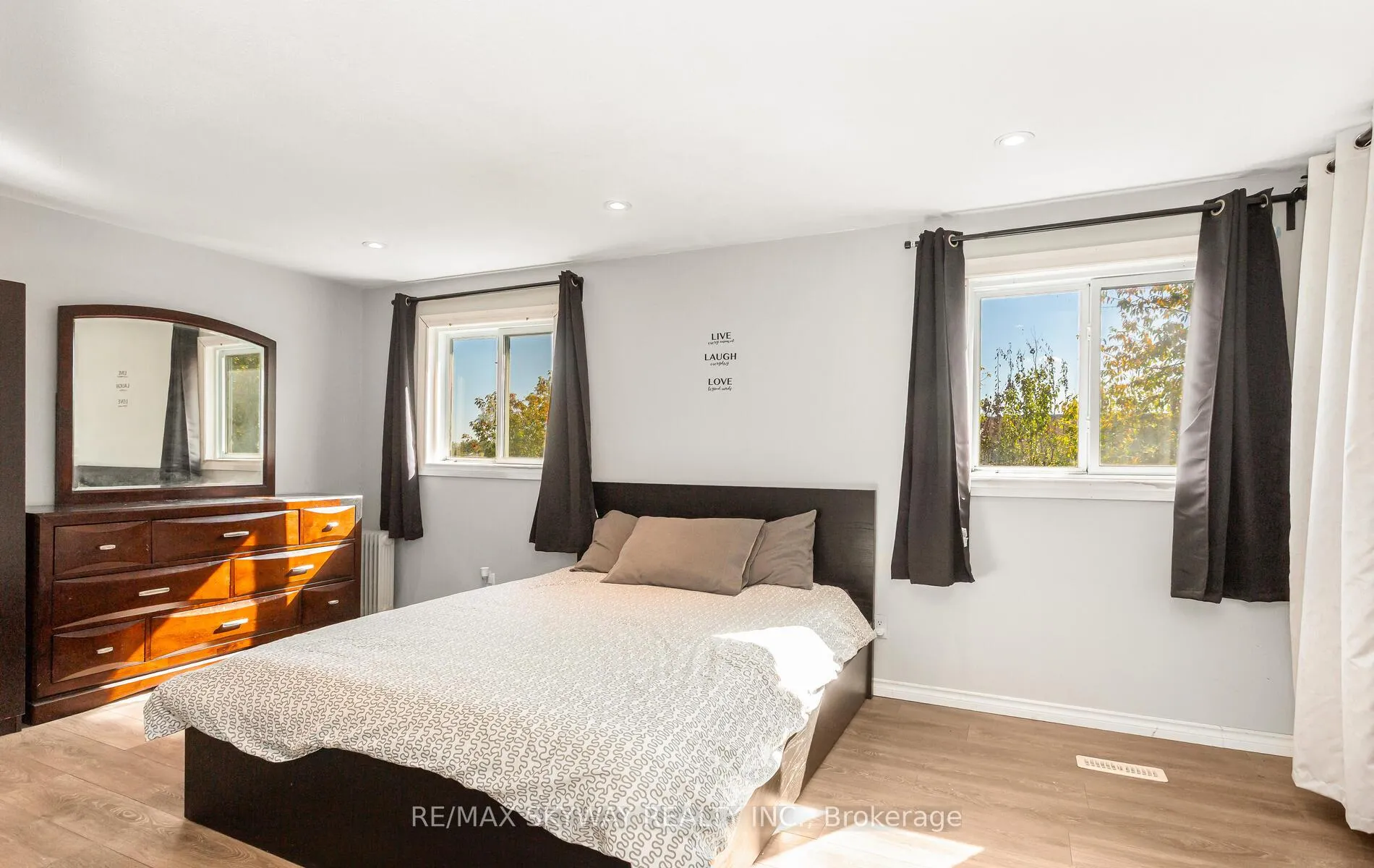 Photo 24 of 57 Jefferson Road, Brampton, Northgate — HOMEH