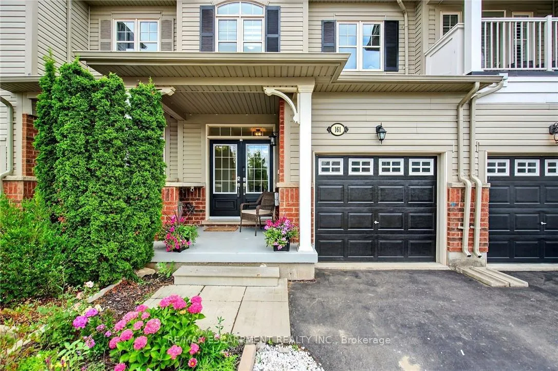 Photo 3 of 161 Nisbet Boulevard, Hamilton, Waterdown — HOMEH