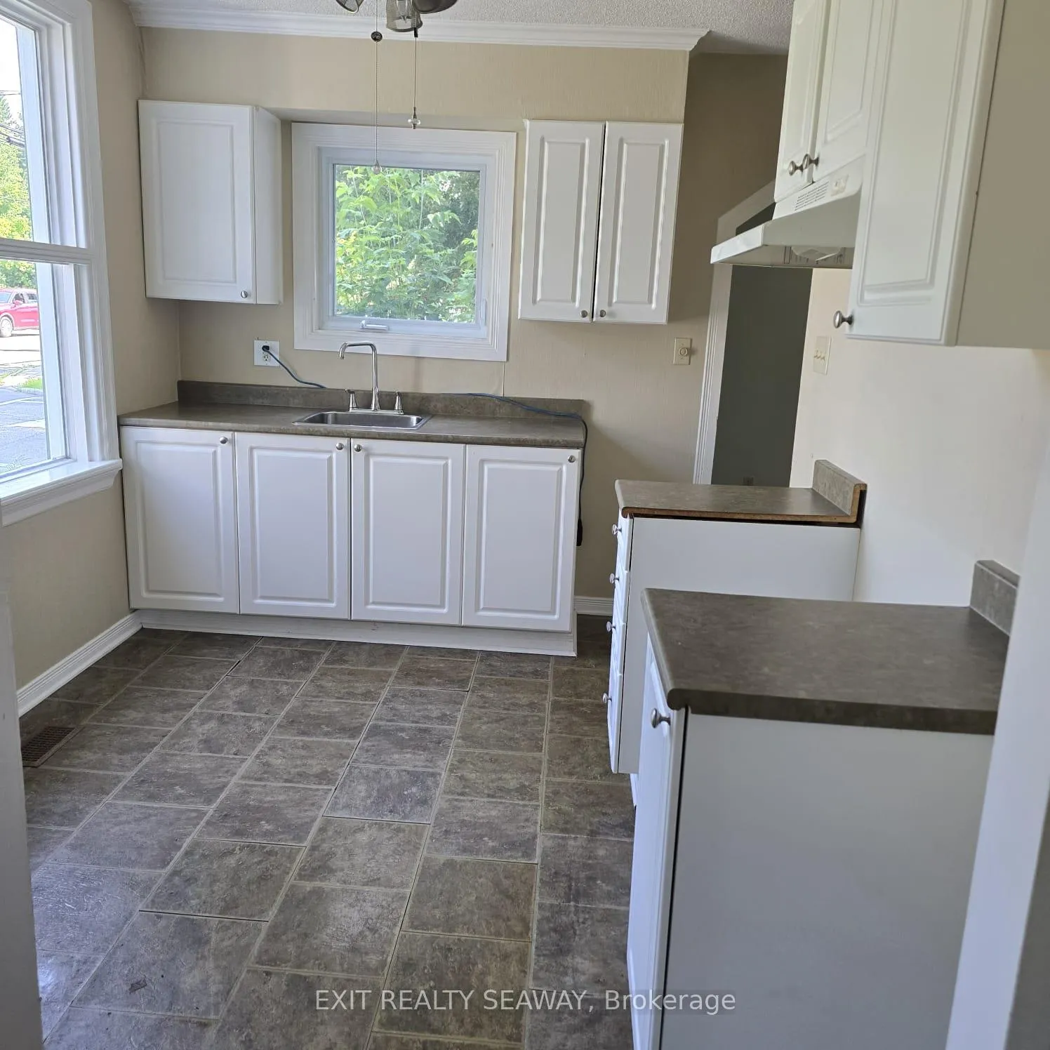 Photo 64 of 8154 Victoria Street, Ottawa, Metcalfe — HOMEH