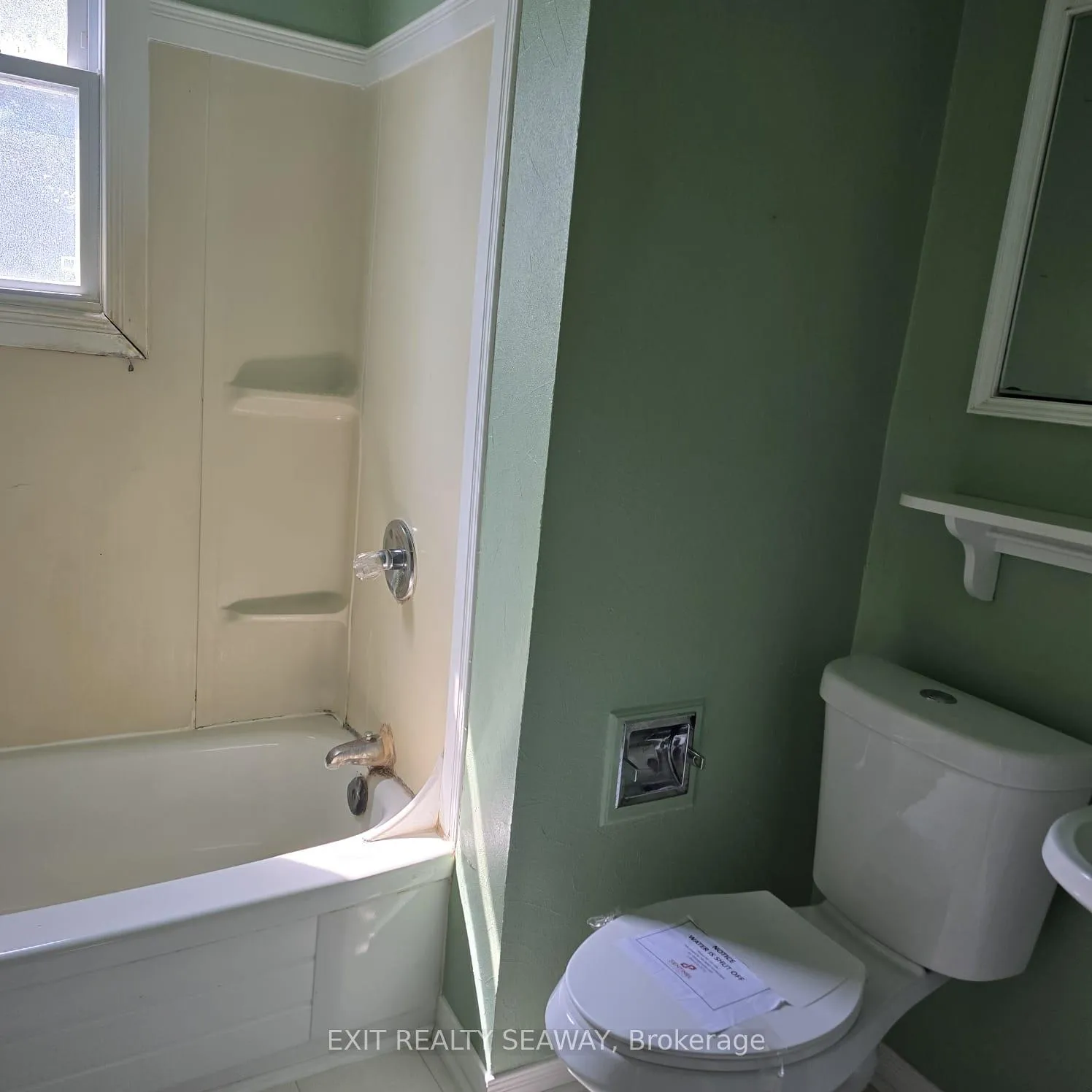 Photo 201 of 8154 Victoria Street, Ottawa, Metcalfe — HOMEH