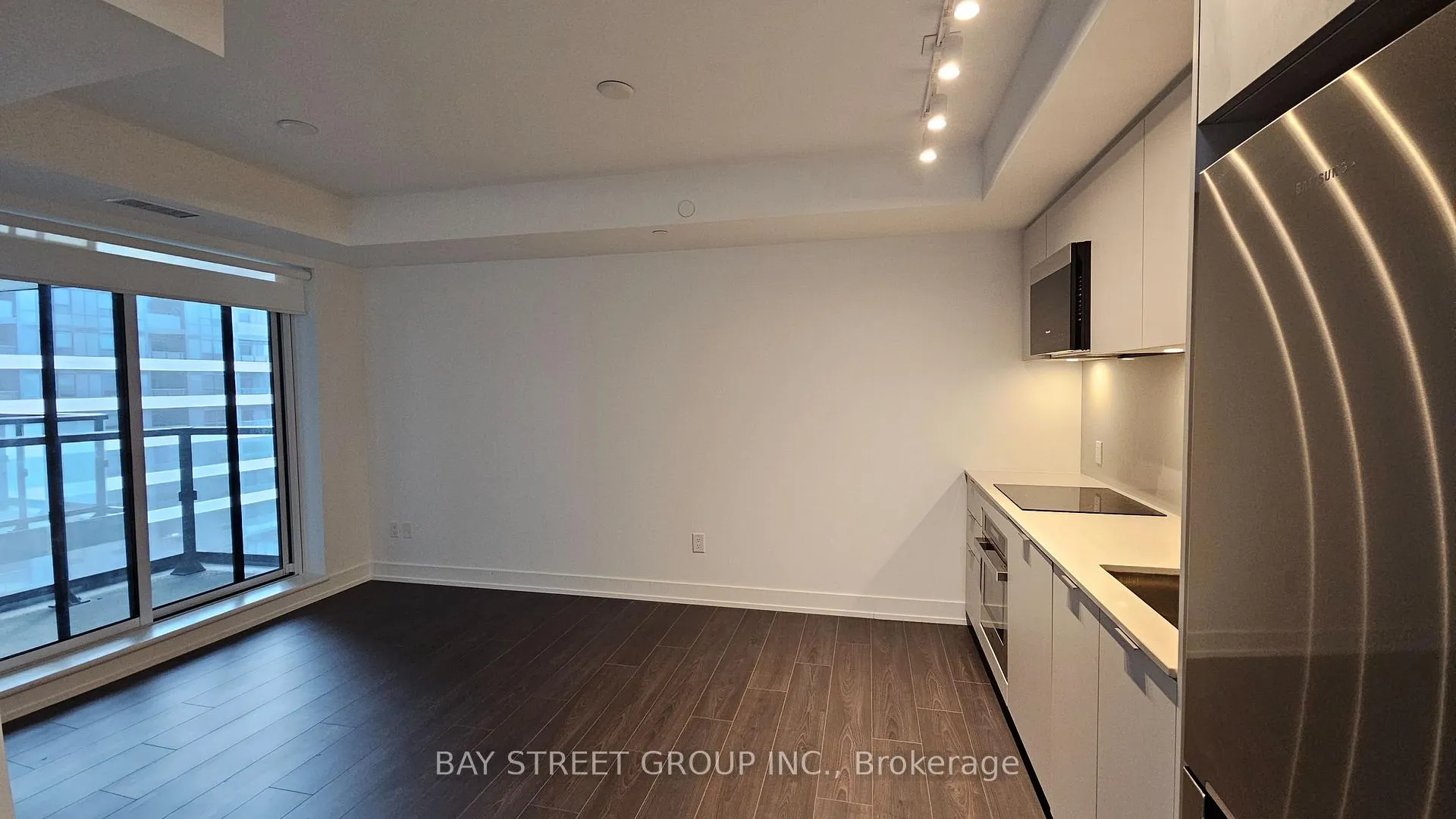 Photo 3 of Unit 926N, 9 Clegg Road, Markham, Unionville — HOMEH