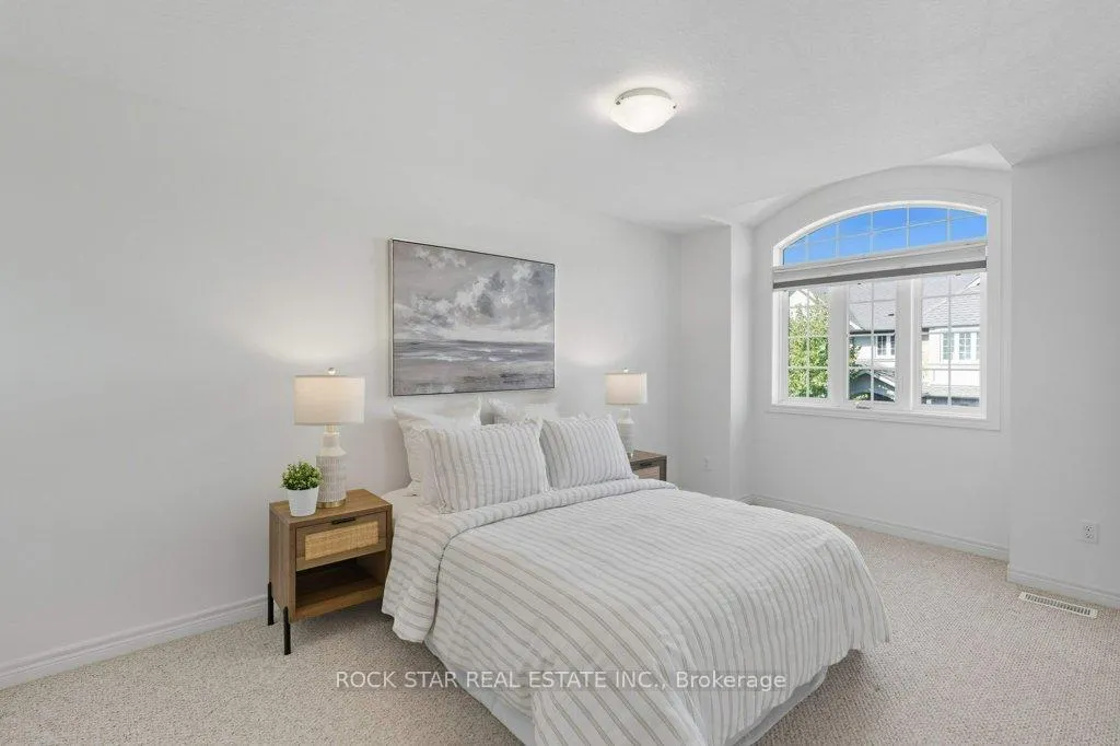 Photo 15 of Unit 14, 55 Madonna Drive, Hamilton, Carpenter — HOMEH