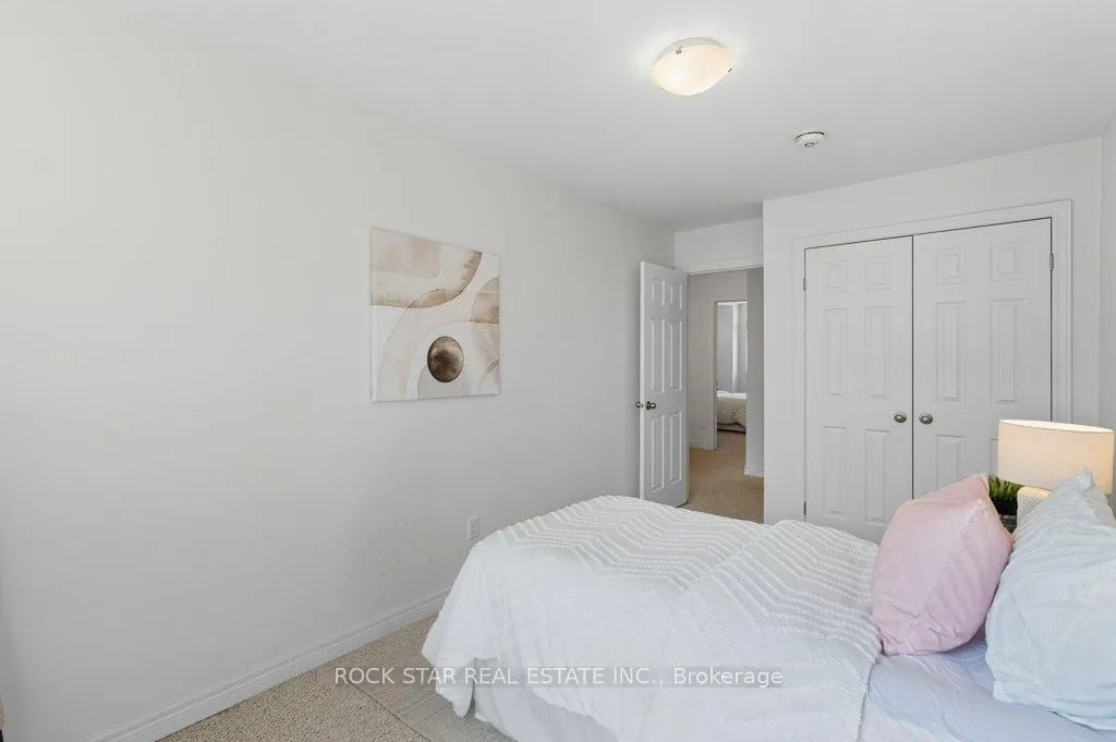 Photo 20 of Unit 14, 55 Madonna Drive, Hamilton, Carpenter — HOMEH