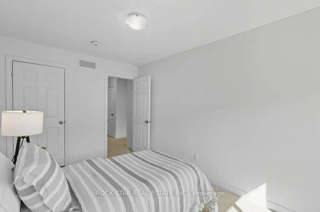 Photo 22 of Unit 14, 55 Madonna Drive, Hamilton, Carpenter — HOMEH