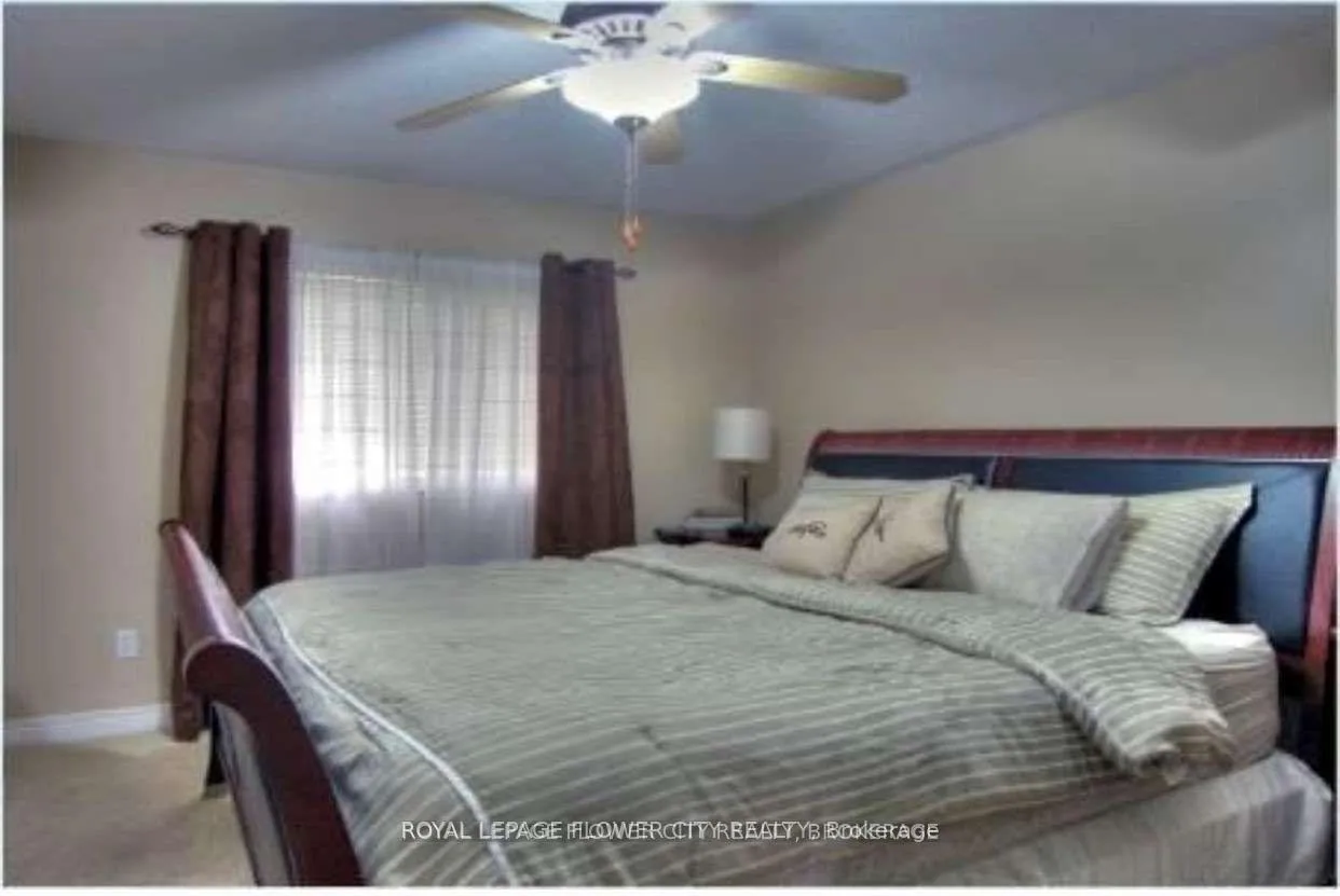 Photo 12 of 37 Blue Diamond Drive, Brampton, Bramalea North Industrial — HOMEH