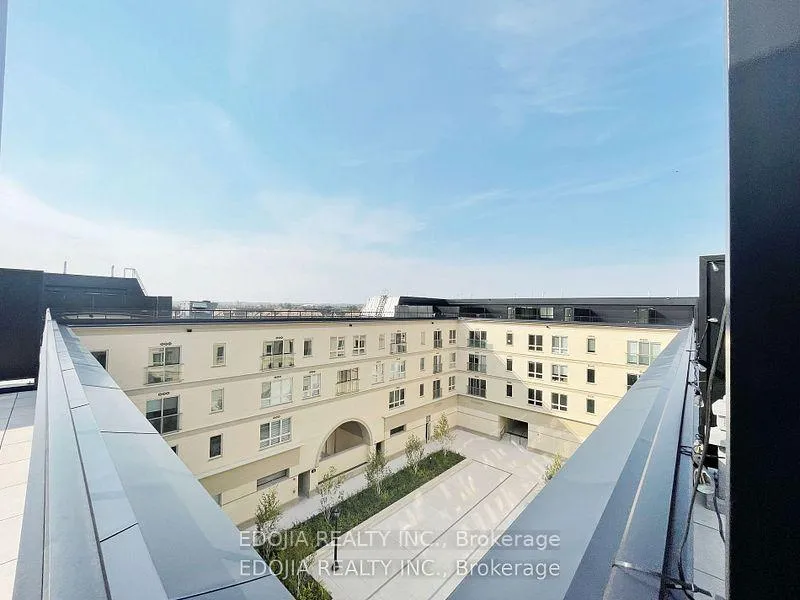 Photo 12 of Unit PH13, 101 cathedral high Street, Markham, Cathedraltown — HOMEH