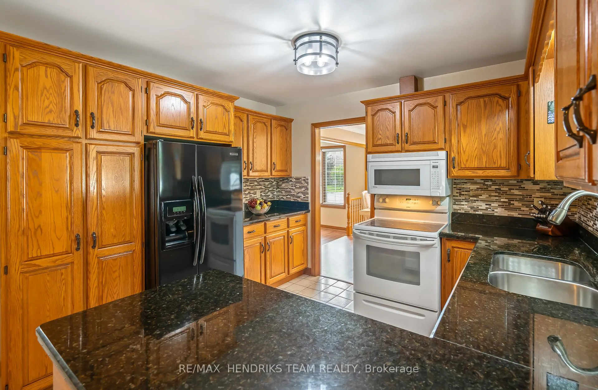 Photo 10 of 3688 Cardinal Drive, Niagara Falls, Mt. Carmel — HOMEH