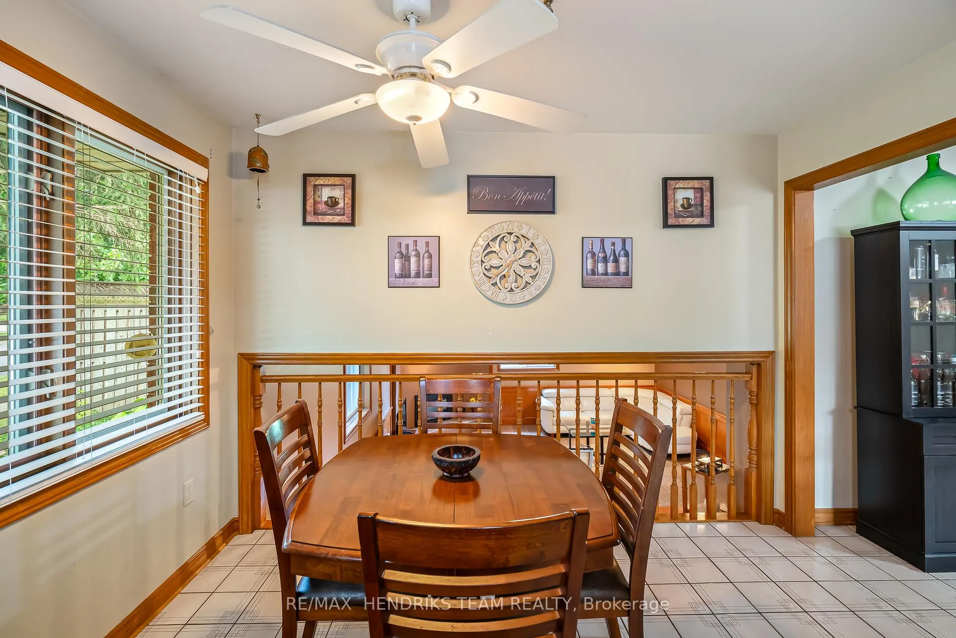 Photo 12 of 3688 Cardinal Drive, Niagara Falls, Mt. Carmel — HOMEH