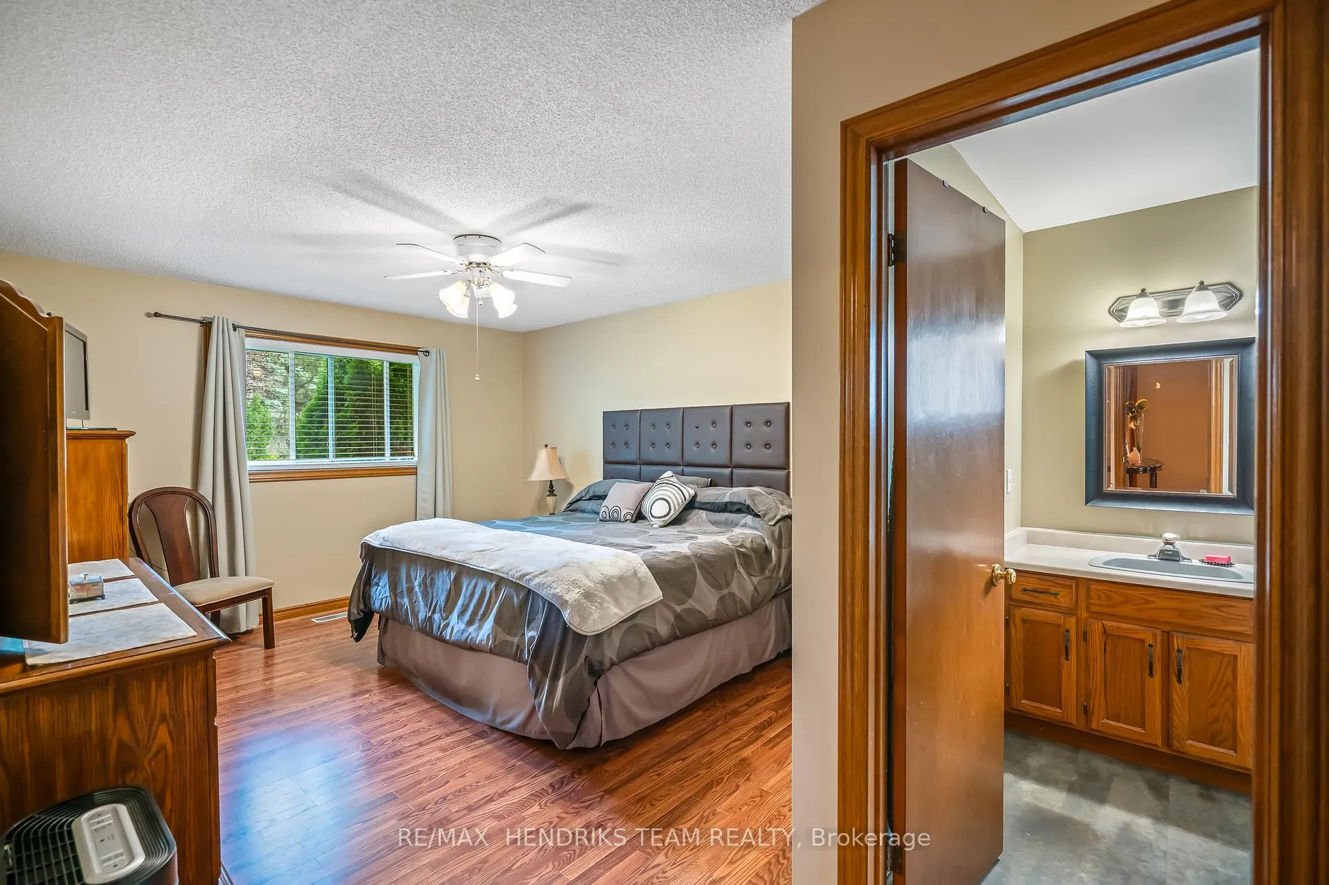 Photo 14 of 3688 Cardinal Drive, Niagara Falls, Mt. Carmel — HOMEH