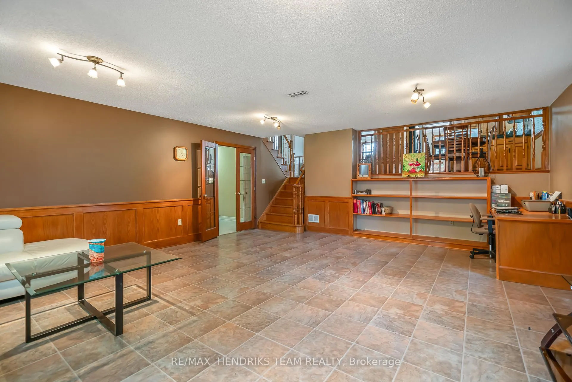 Photo 20 of 3688 Cardinal Drive, Niagara Falls, Mt. Carmel — HOMEH