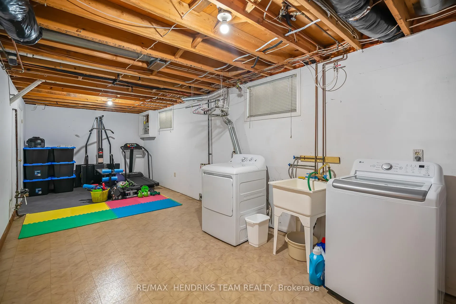 Photo 24 of 3688 Cardinal Drive, Niagara Falls, Mt. Carmel — HOMEH