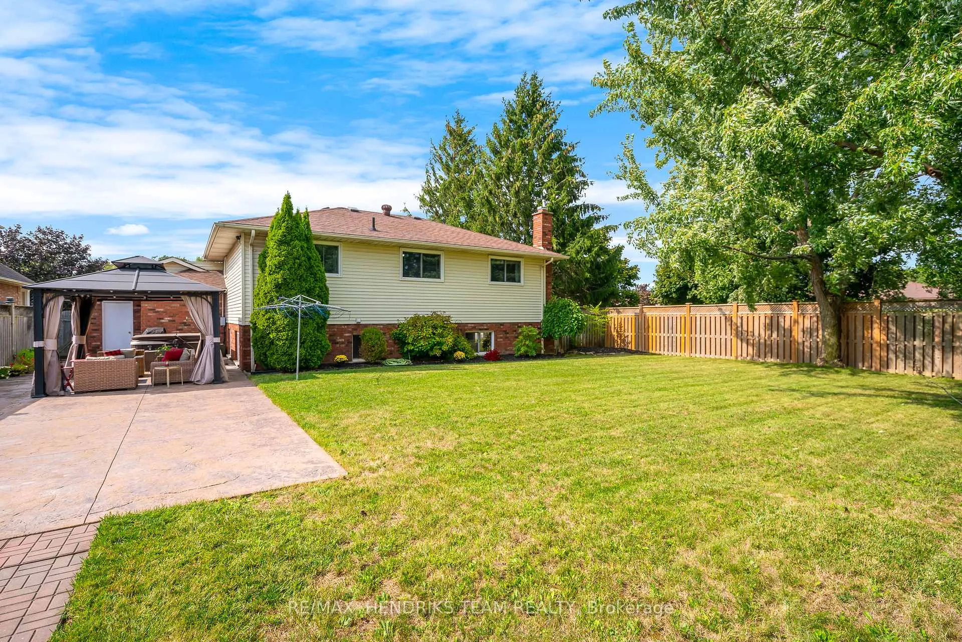 Photo 32 of 3688 Cardinal Drive, Niagara Falls, Mt. Carmel — HOMEH