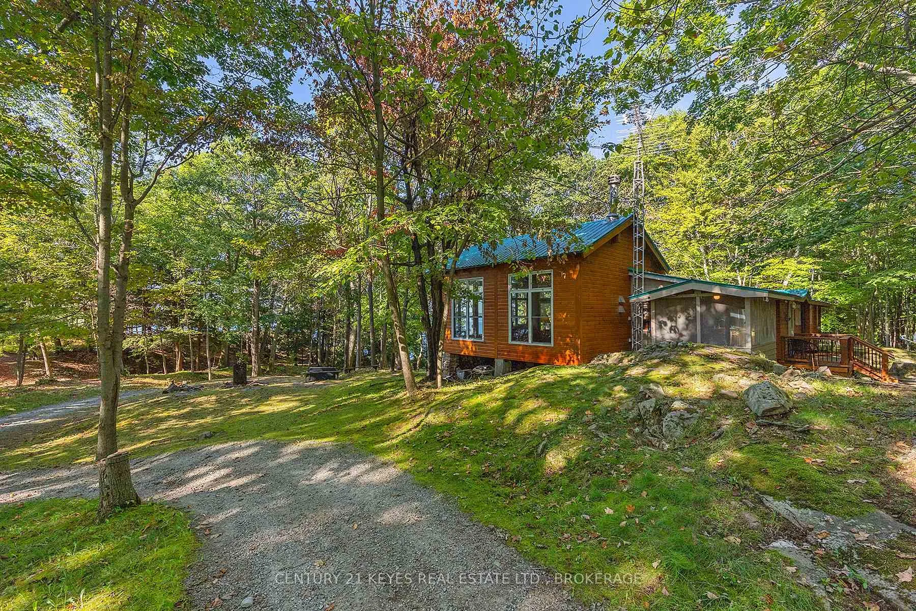 Photo 2 of 423 Ash Island, Frontenac Islands, The Islands — HOMEH