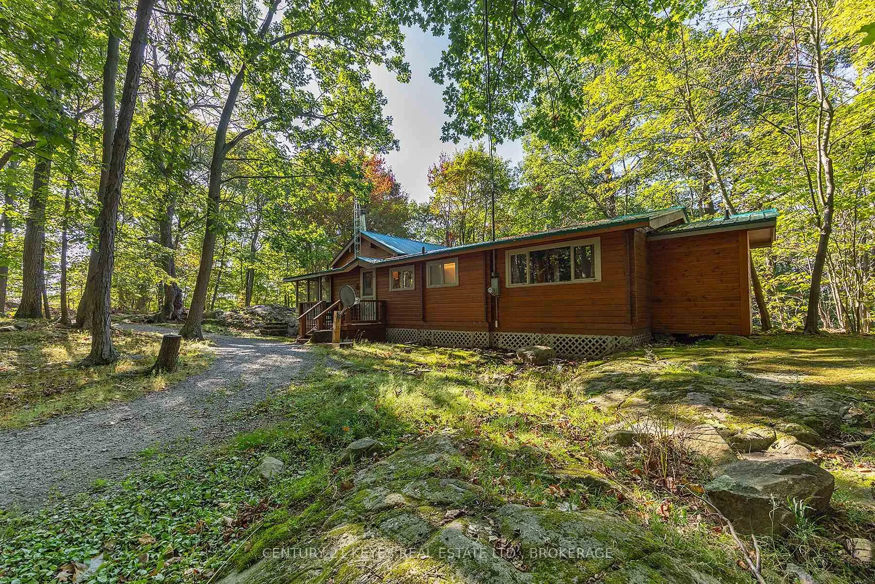 Photo 3 of 423 Ash Island, Frontenac Islands, The Islands — HOMEH