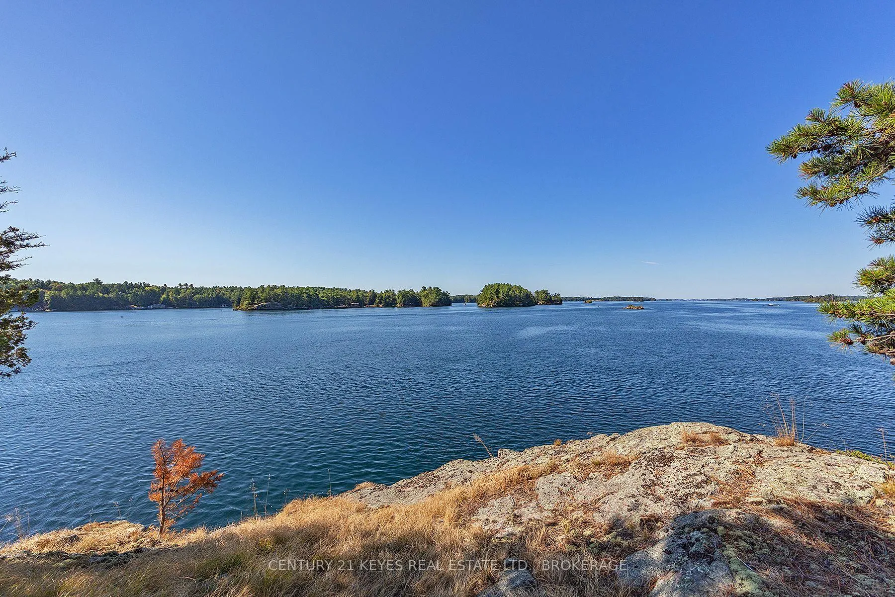 Photo 14 of 423 Ash Island, Frontenac Islands, The Islands — HOMEH