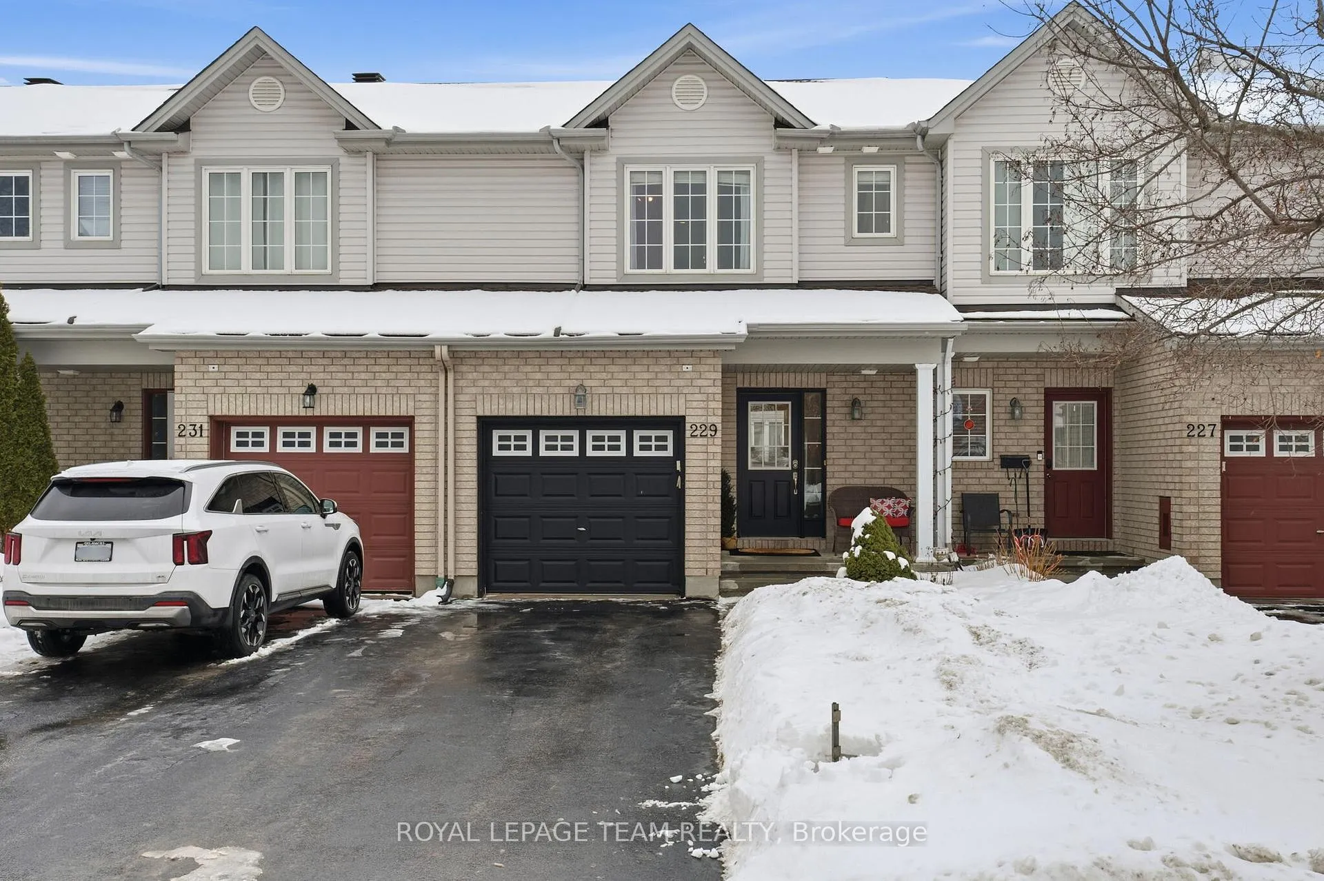 Photo 1 of 229 Opus Street, Ottawa, Kanata - Emerald Meadows/Trailwest — HOMEH