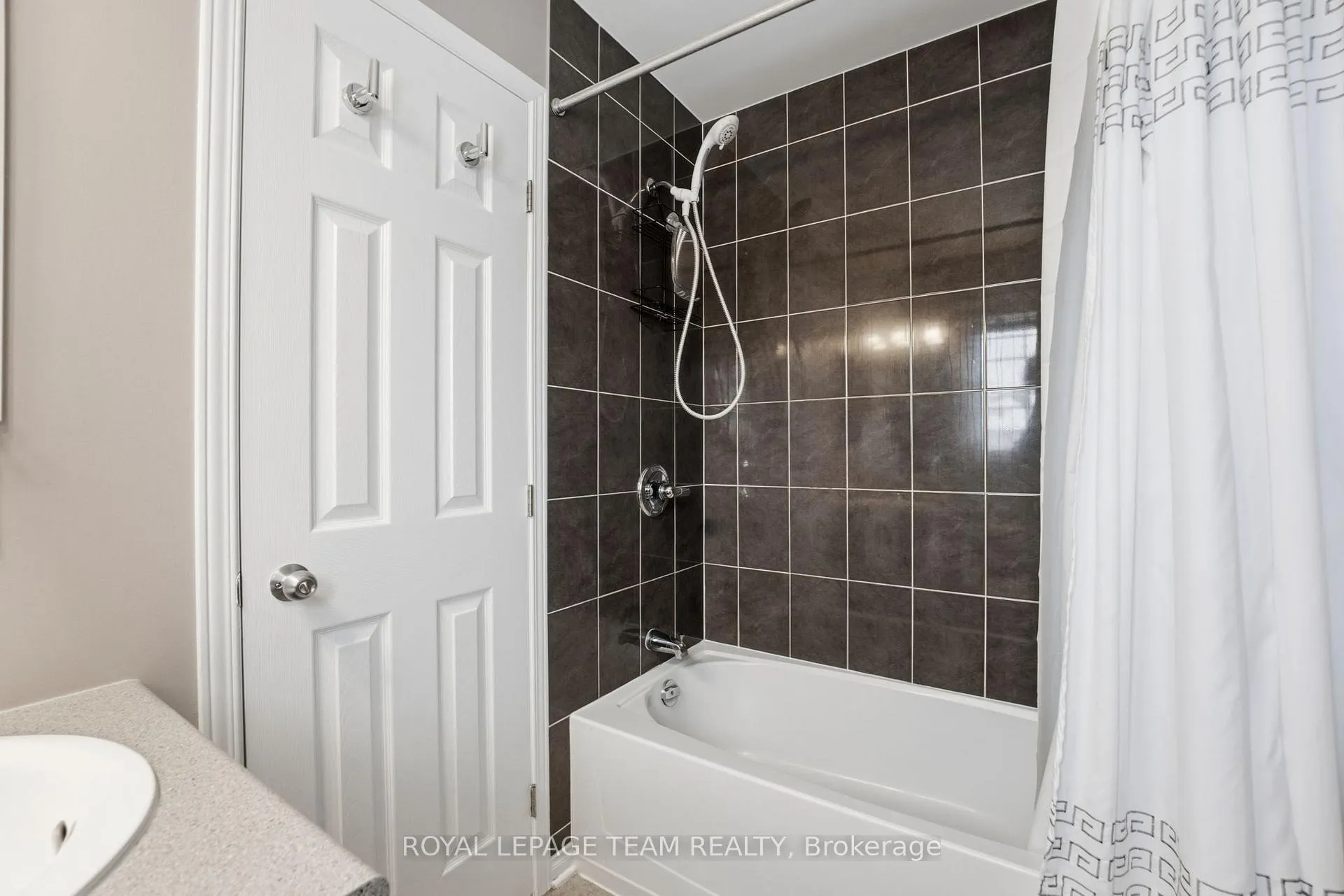 Photo 27 of 229 Opus Street, Ottawa, Kanata - Emerald Meadows/Trailwest — HOMEH