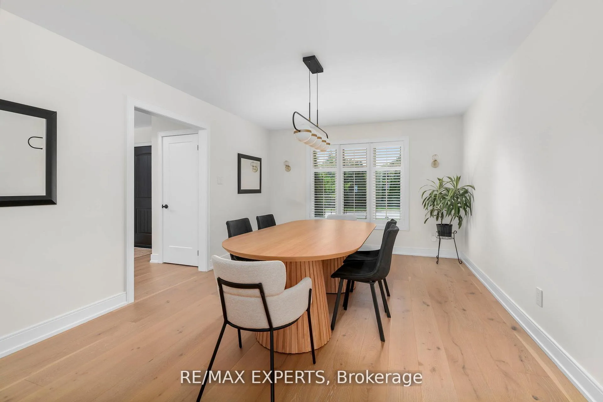 Photo 12 of 21 McCutcheon Avenue, King, Nobleton — HOMEH