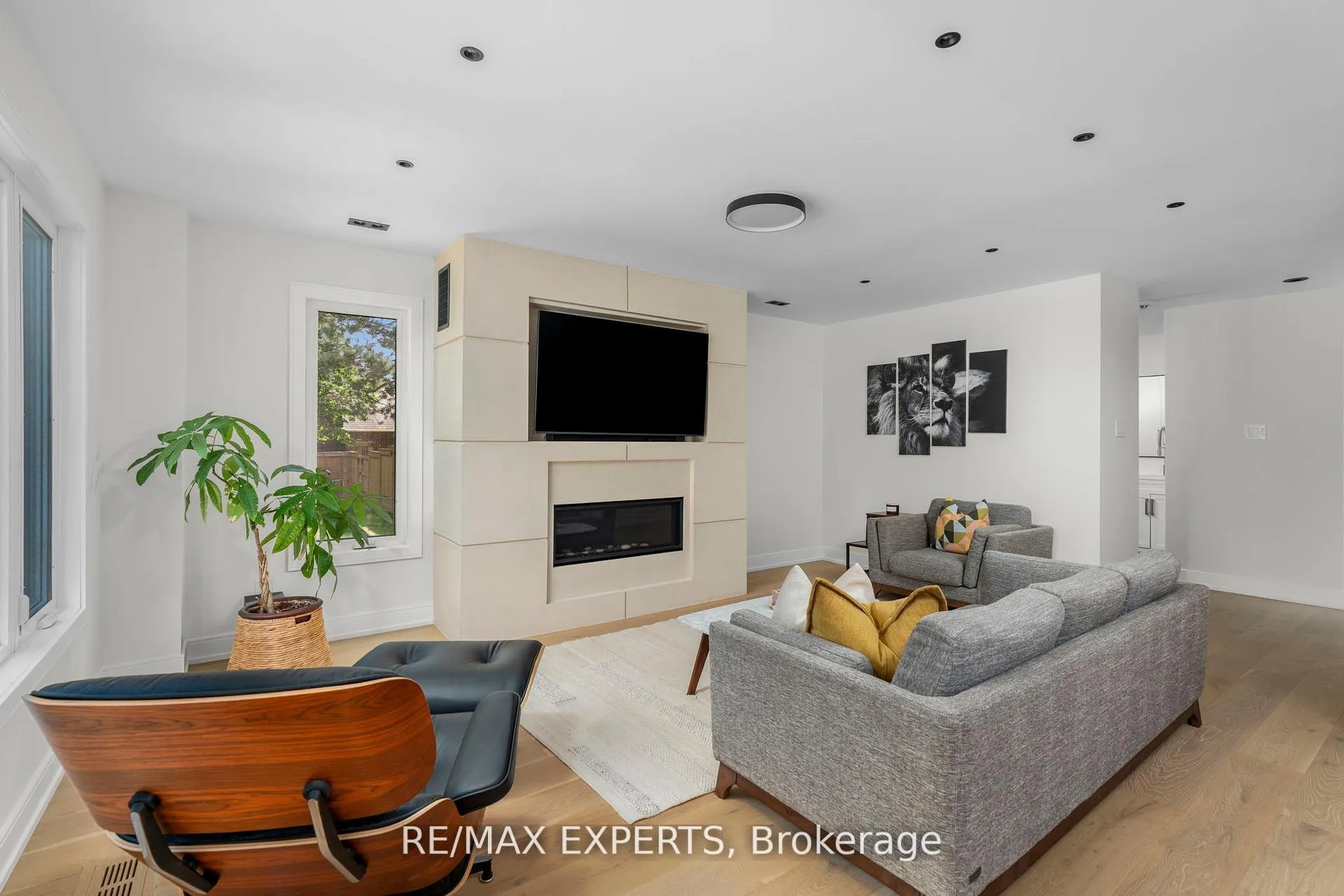 Photo 26 of 21 McCutcheon Avenue, King, Nobleton — HOMEH
