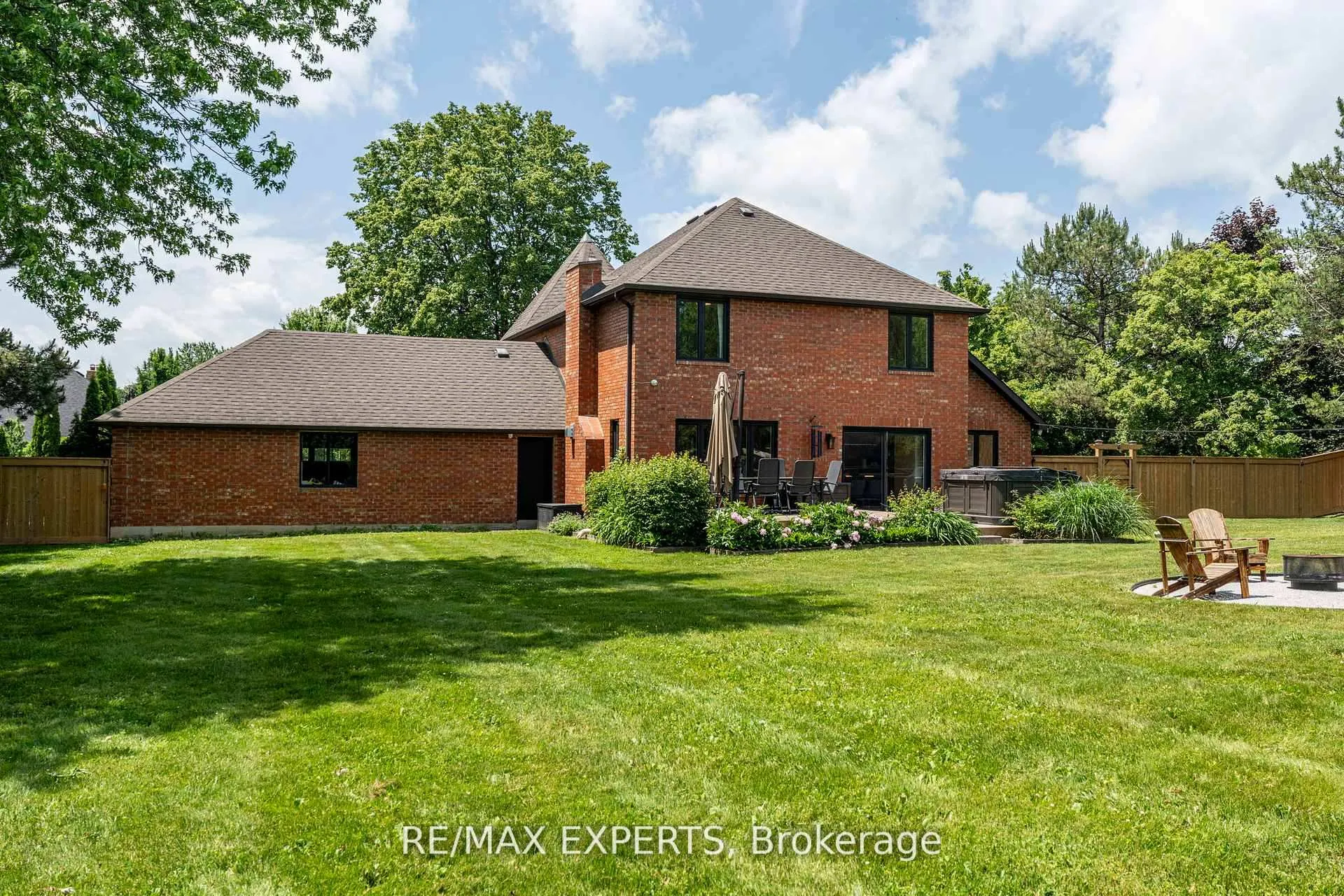 Photo 41 of 21 McCutcheon Avenue, King, Nobleton — HOMEH