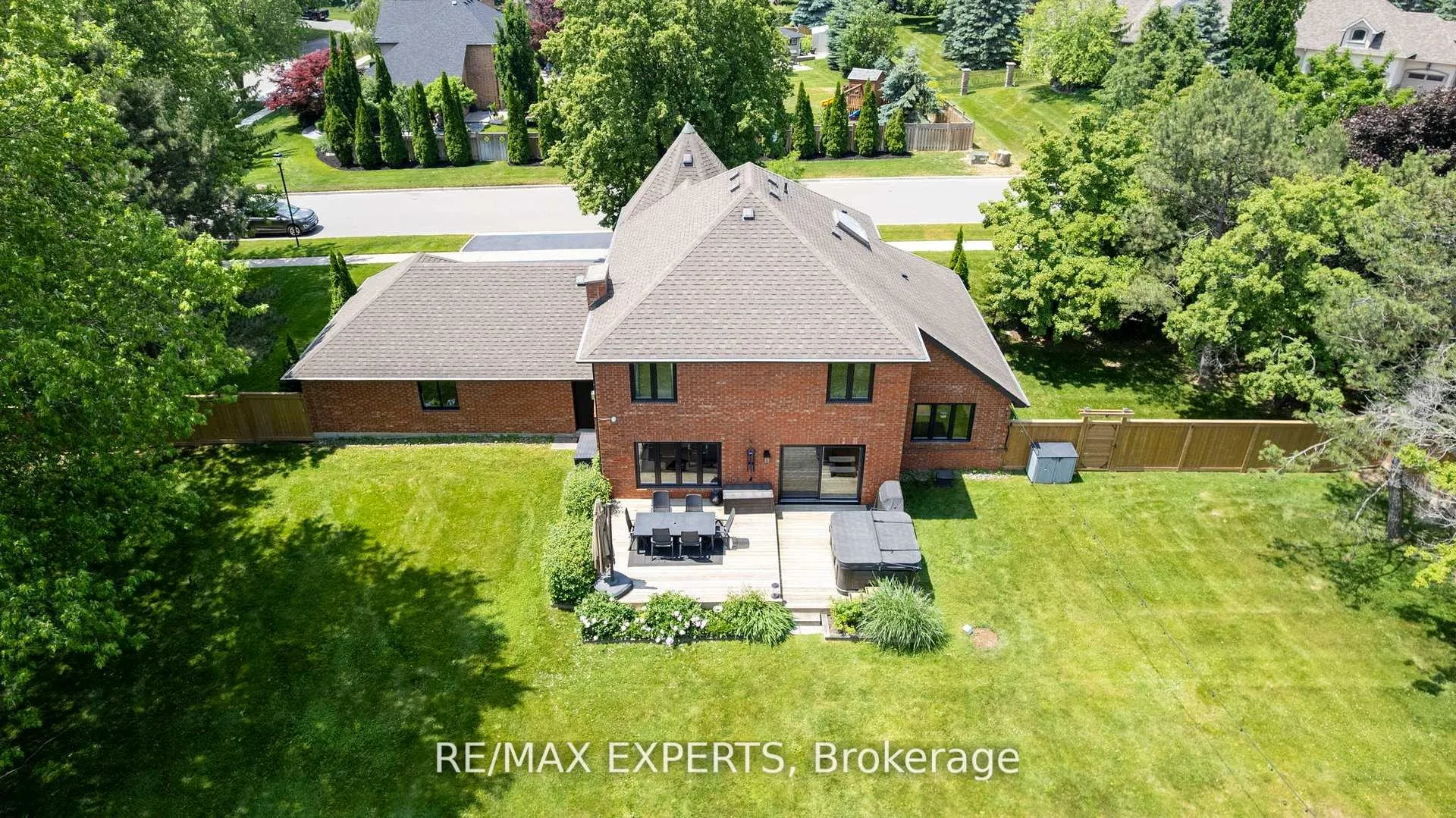 Photo 47 of 21 McCutcheon Avenue, King, Nobleton — HOMEH