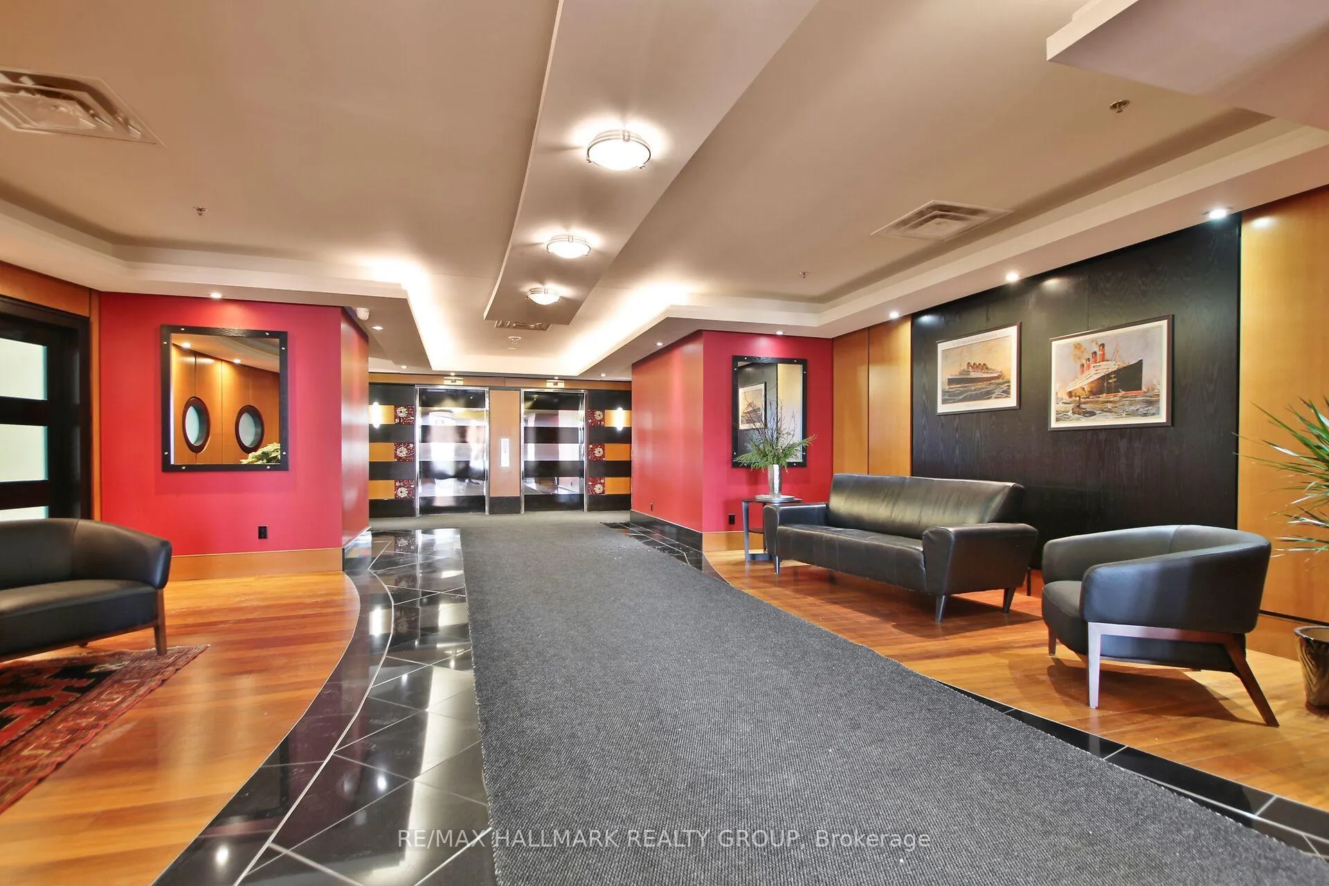 Photo 3 of Unit 402, 75 Cleary Avenue, Ottawa, Woodroffe — HOMEH