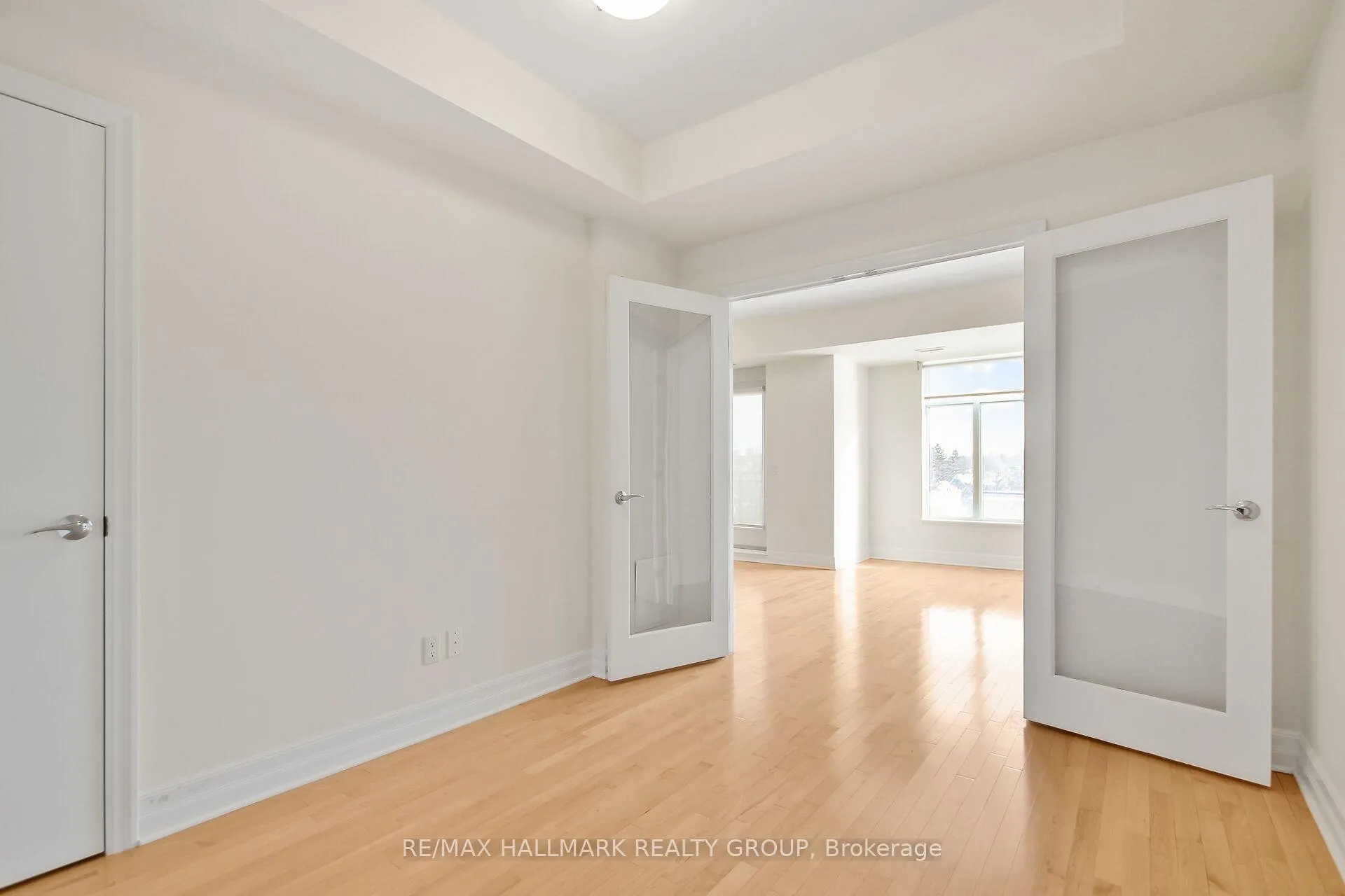 Photo 18 of Unit 402, 75 Cleary Avenue, Ottawa, Woodroffe — HOMEH