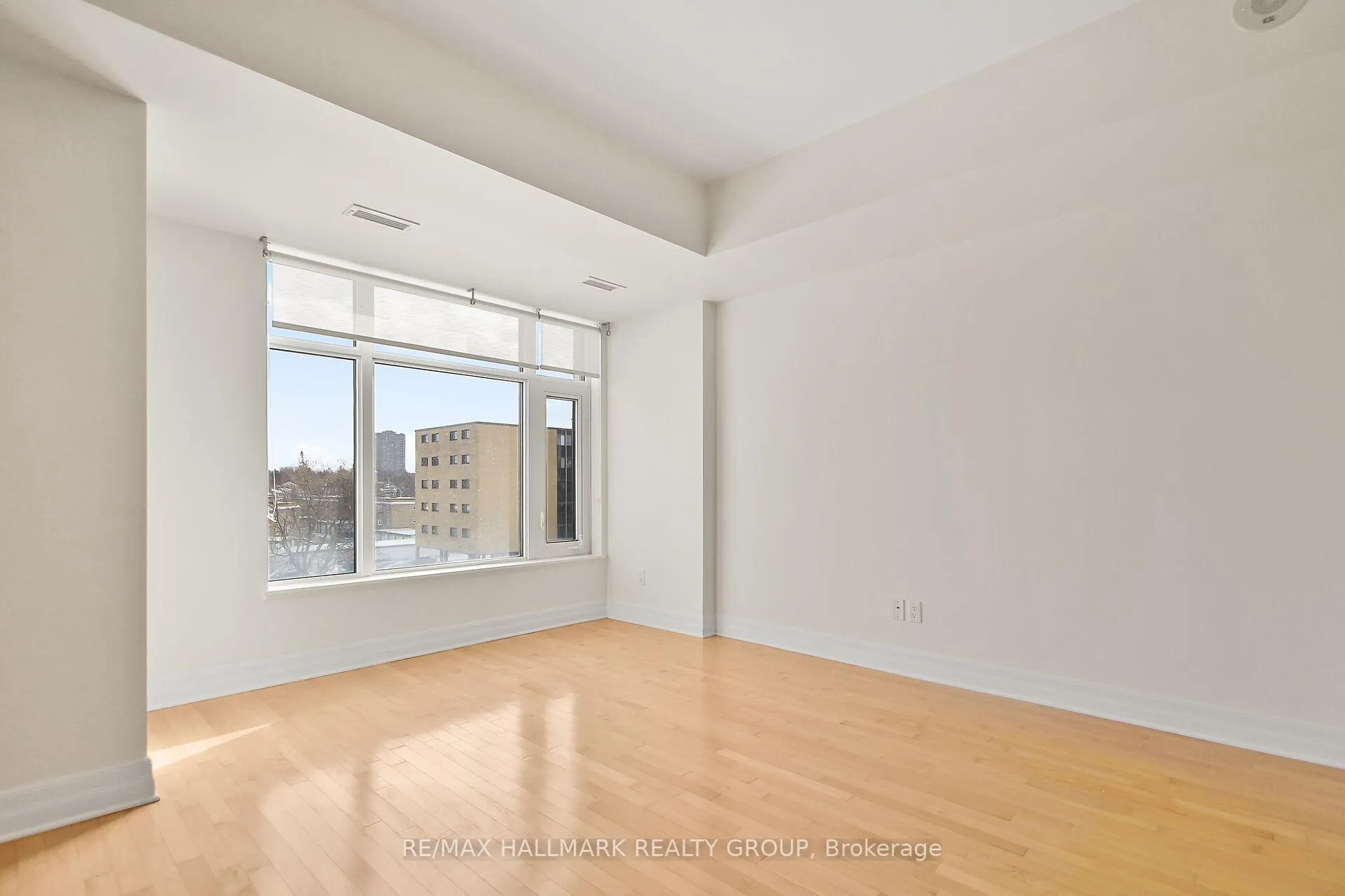 Photo 25 of Unit 402, 75 Cleary Avenue, Ottawa, Woodroffe — HOMEH