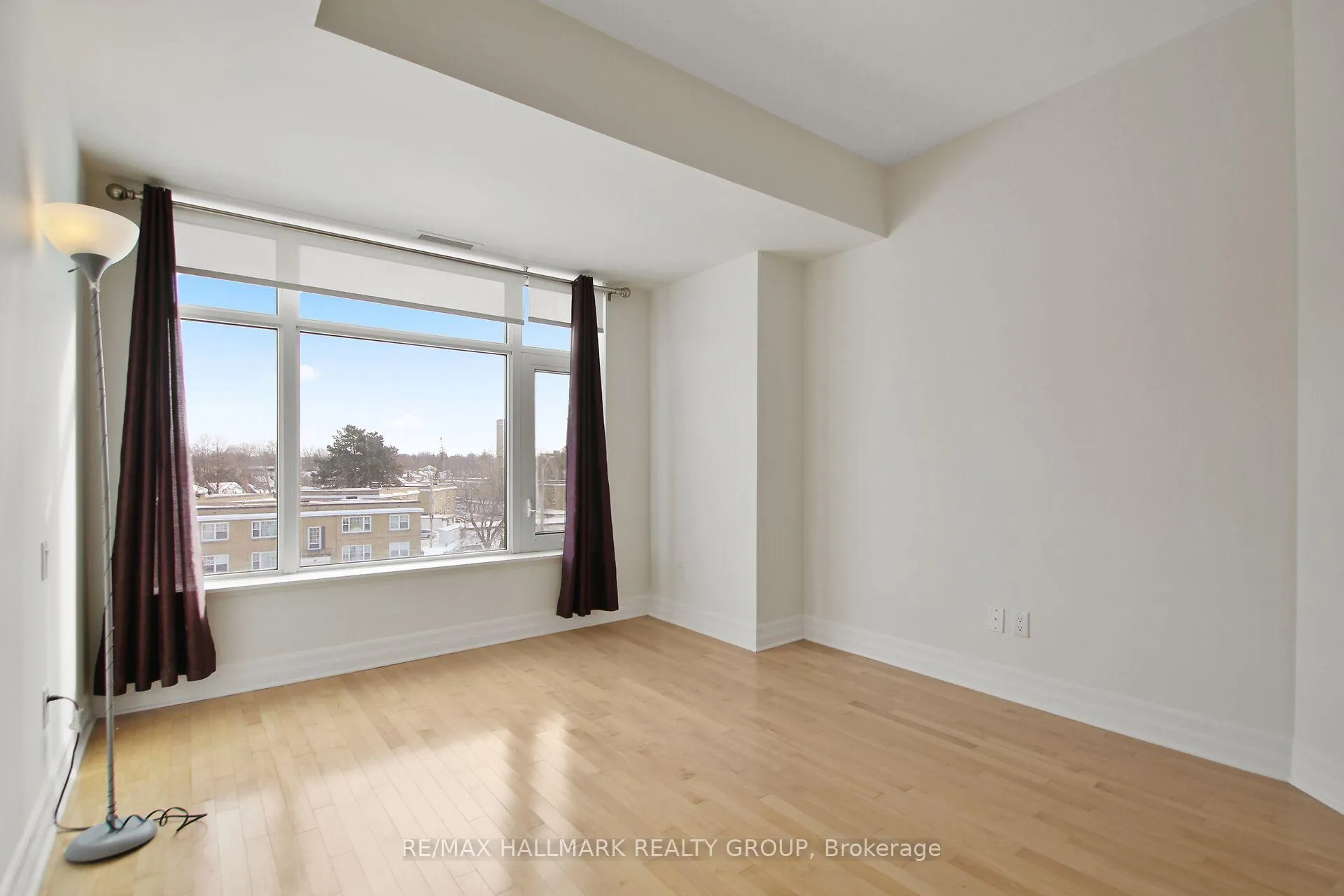 Photo 30 of Unit 402, 75 Cleary Avenue, Ottawa, Woodroffe — HOMEH