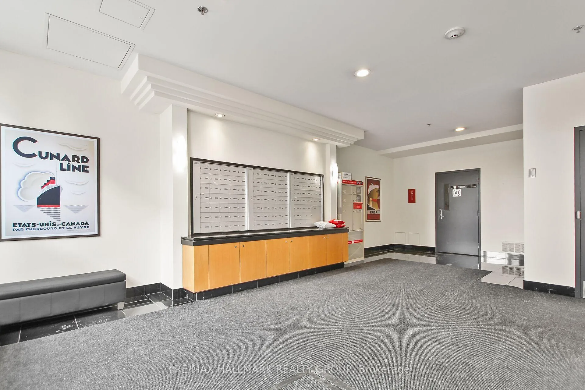 Photo 36 of Unit 402, 75 Cleary Avenue, Ottawa, Woodroffe — HOMEH