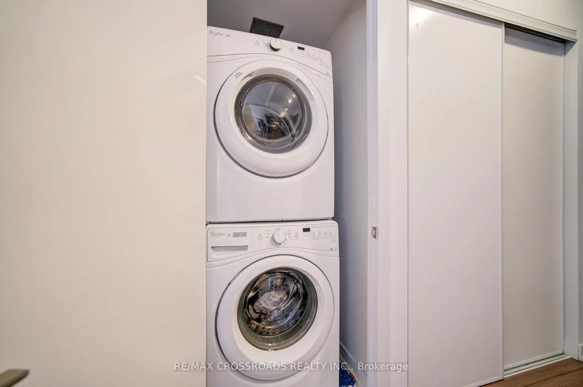 Photo 23 of Unit 1301, 60 Berwick Avenue, Toronto, Yonge-Eglinton — HOMEH