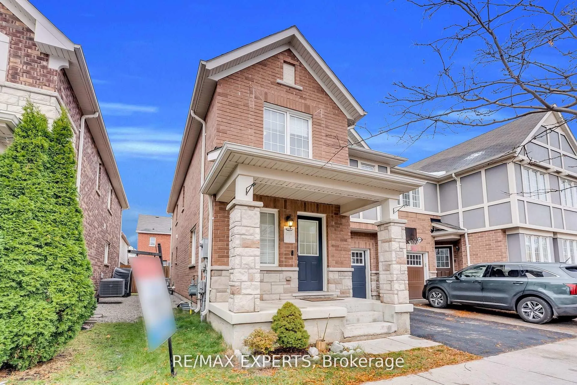 Photo 2 of 1544 Gainer Crescent, Milton, Clarke — HOMEH