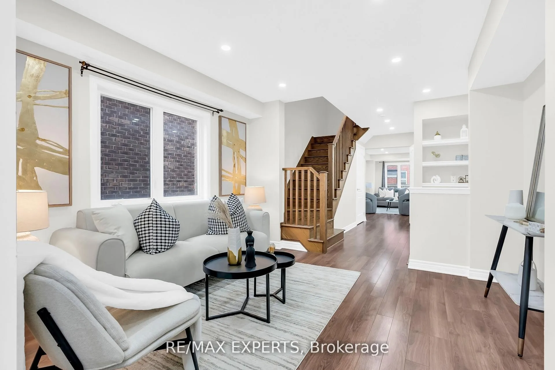 Photo 4 of 1544 Gainer Crescent, Milton, Clarke — HOMEH