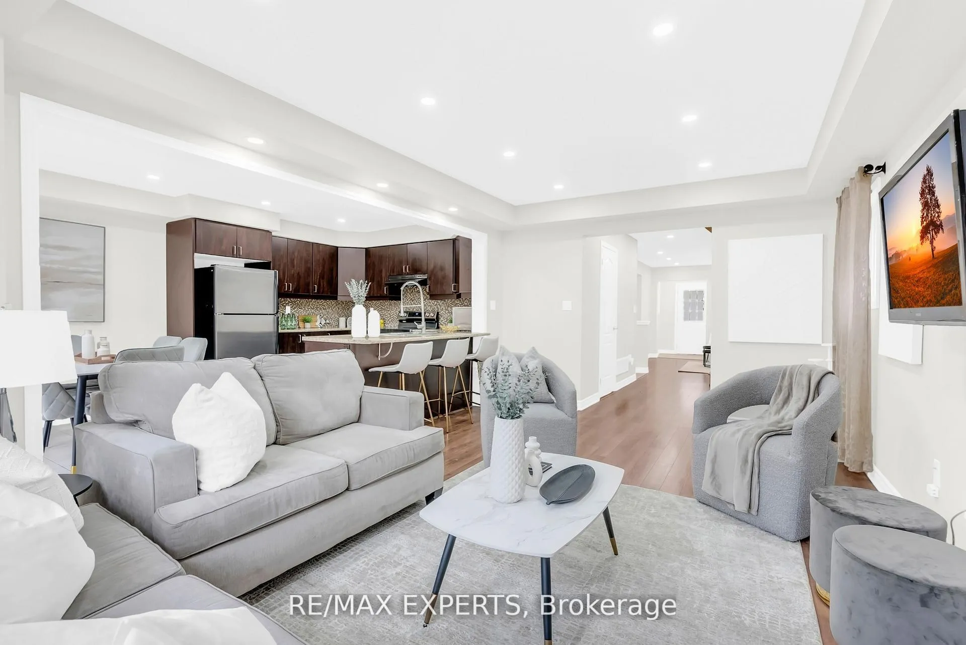 Photo 11 of 1544 Gainer Crescent, Milton, Clarke — HOMEH