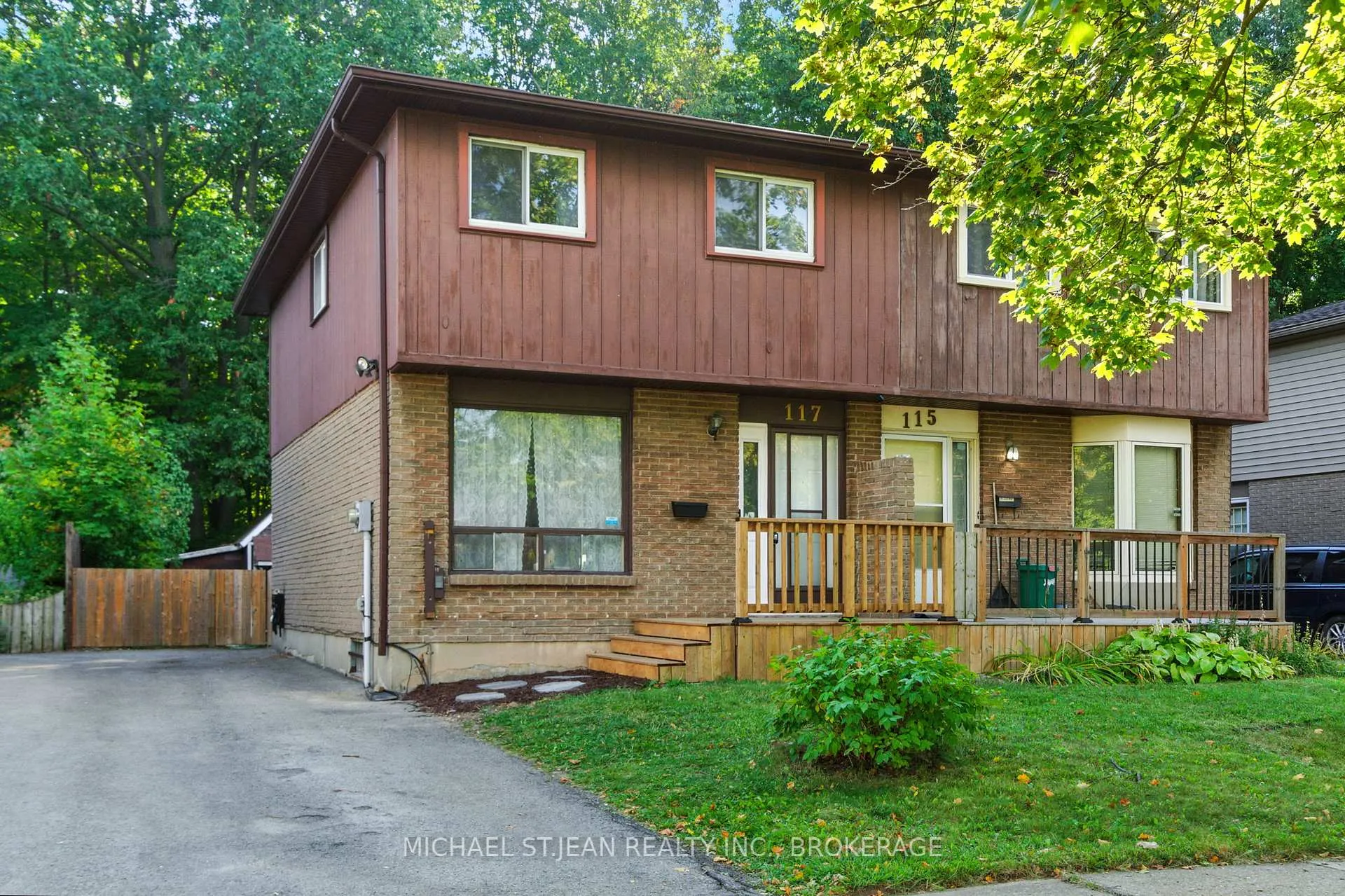 Photo 4 of 117 Silvan Drive, Welland, N. Welland — HOMEH