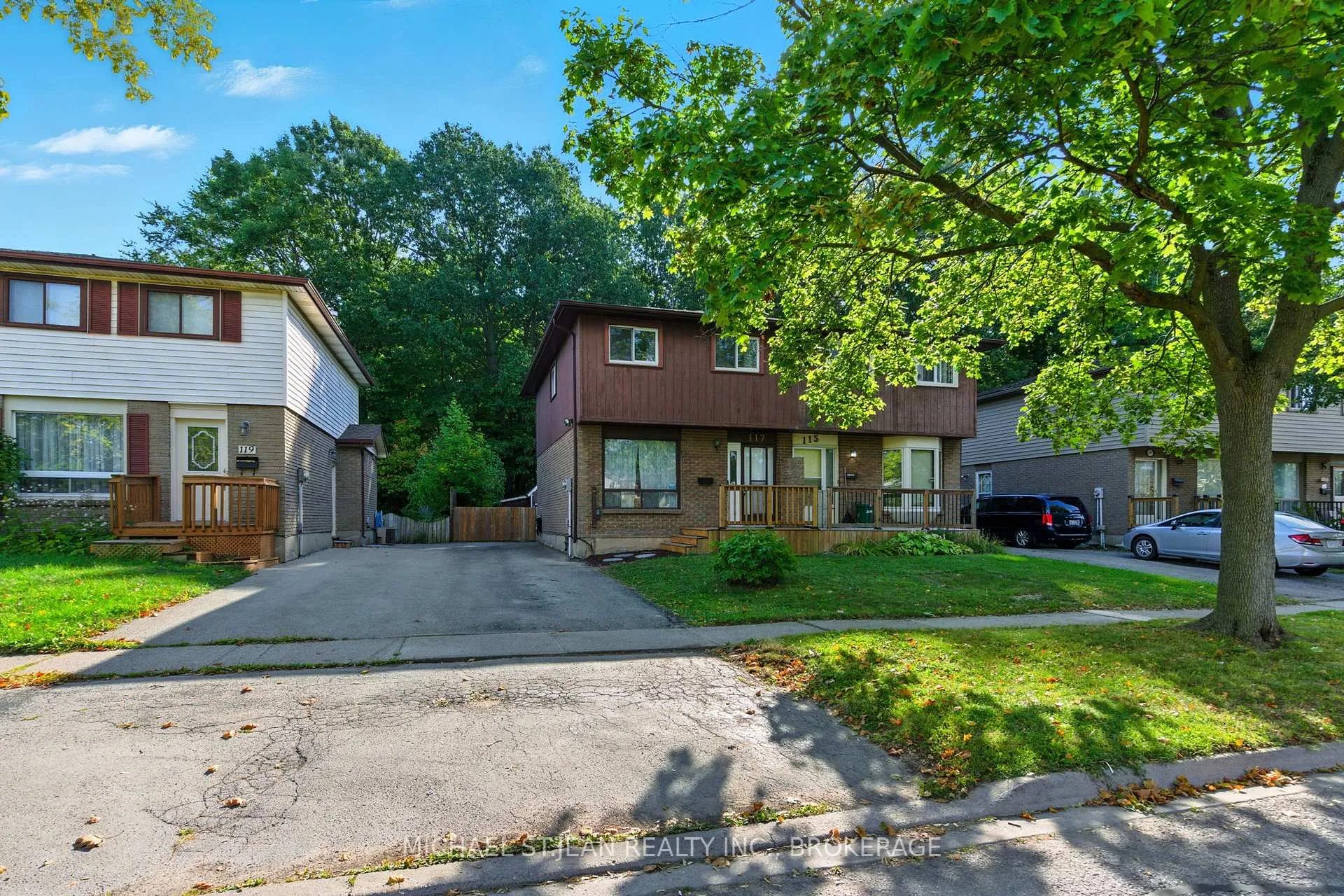 Photo 5 of 117 Silvan Drive, Welland, N. Welland — HOMEH