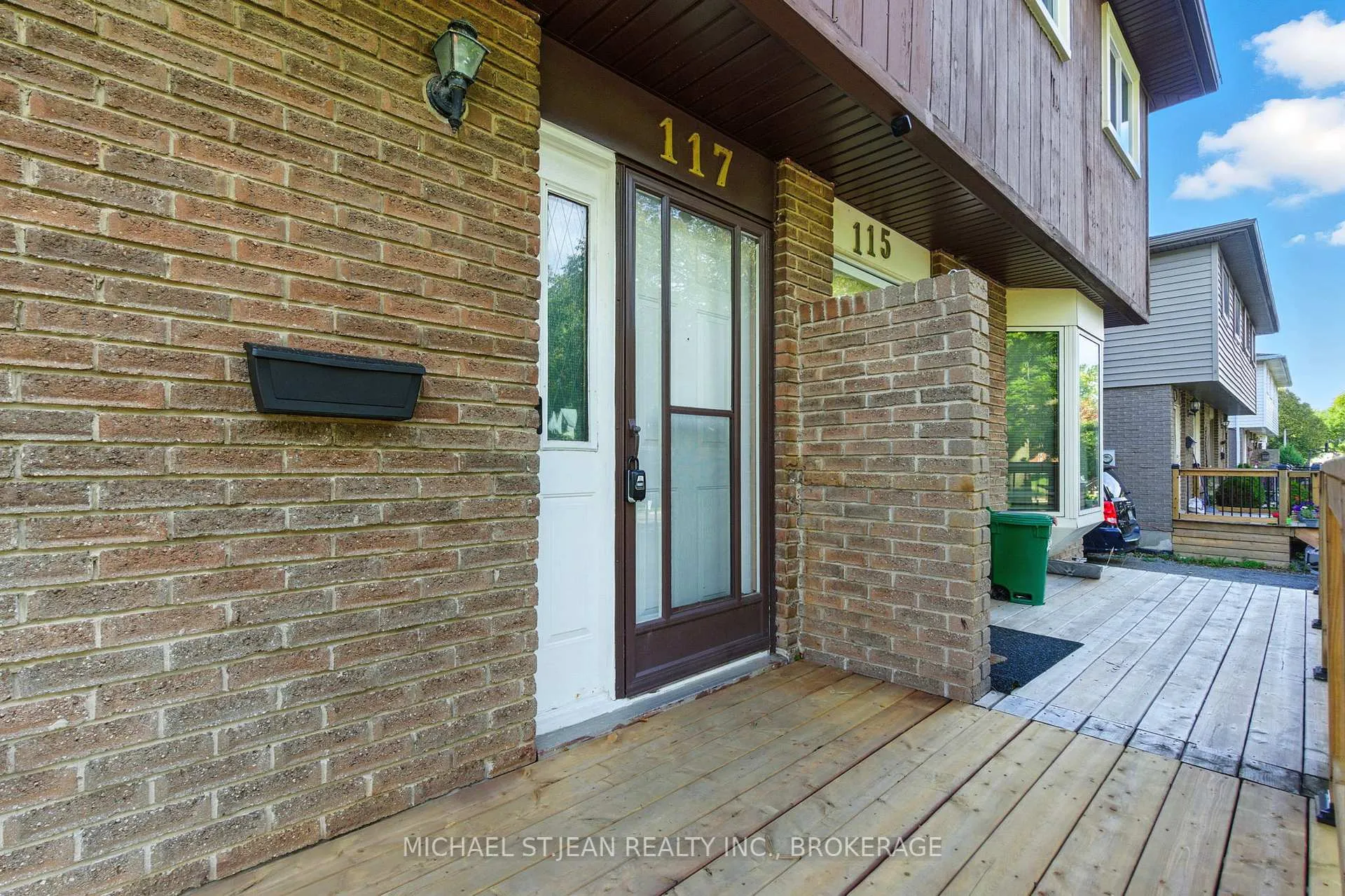 Photo 8 of 117 Silvan Drive, Welland, N. Welland — HOMEH