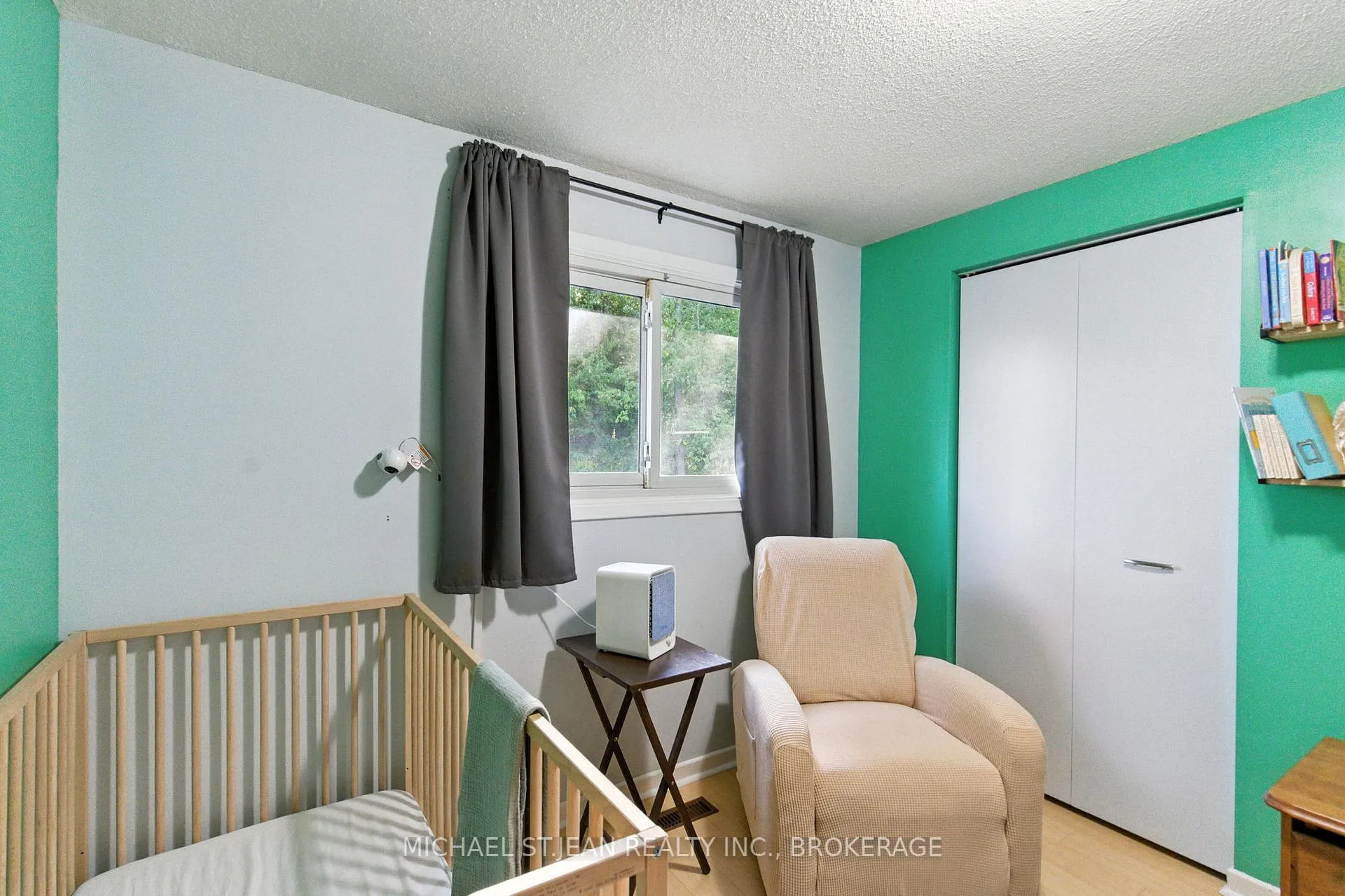 Photo 30 of 117 Silvan Drive, Welland, N. Welland — HOMEH