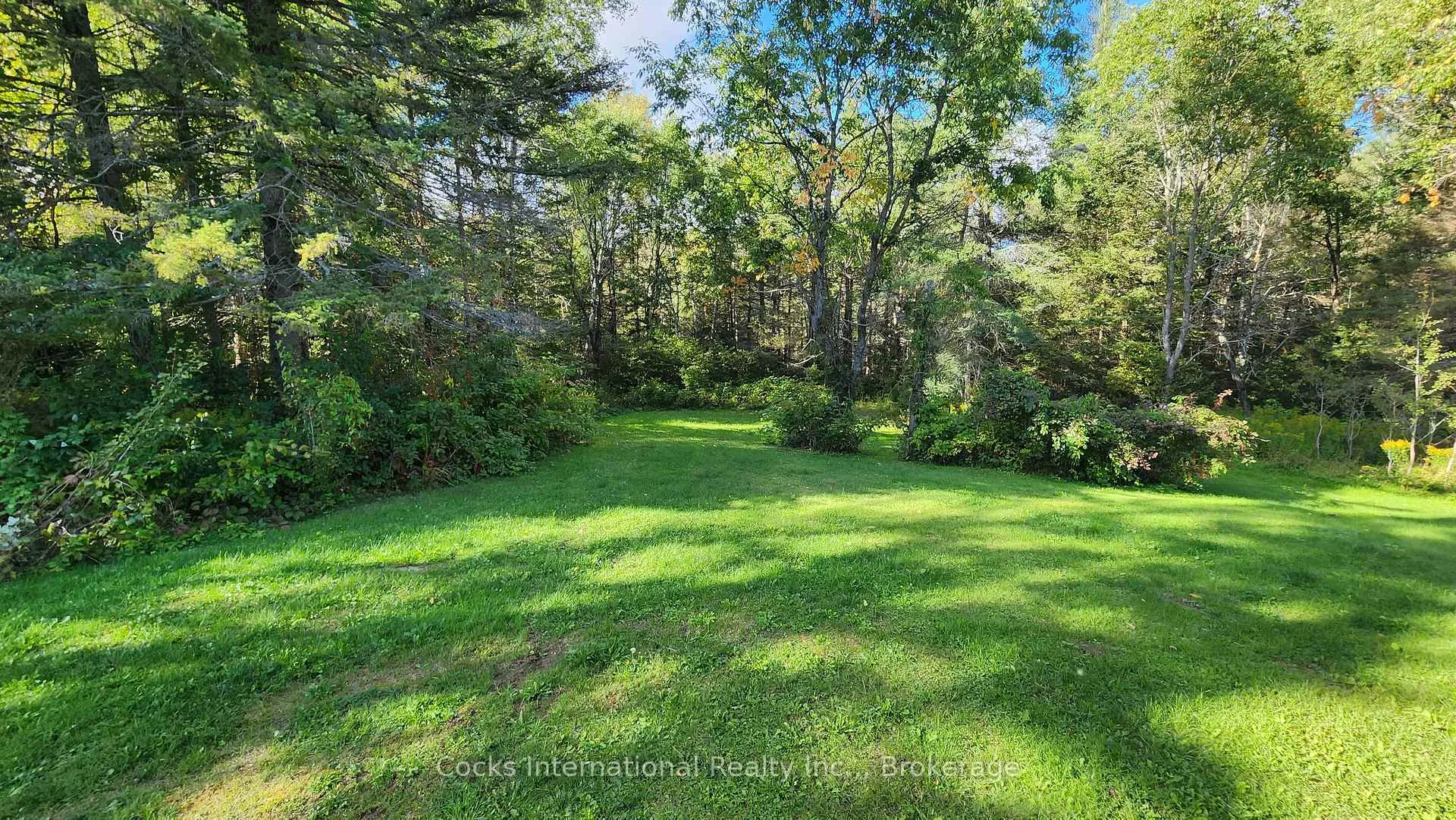 Photo 16 of 96 Pickerel & Jack Lake Road, Armour — HOMEH