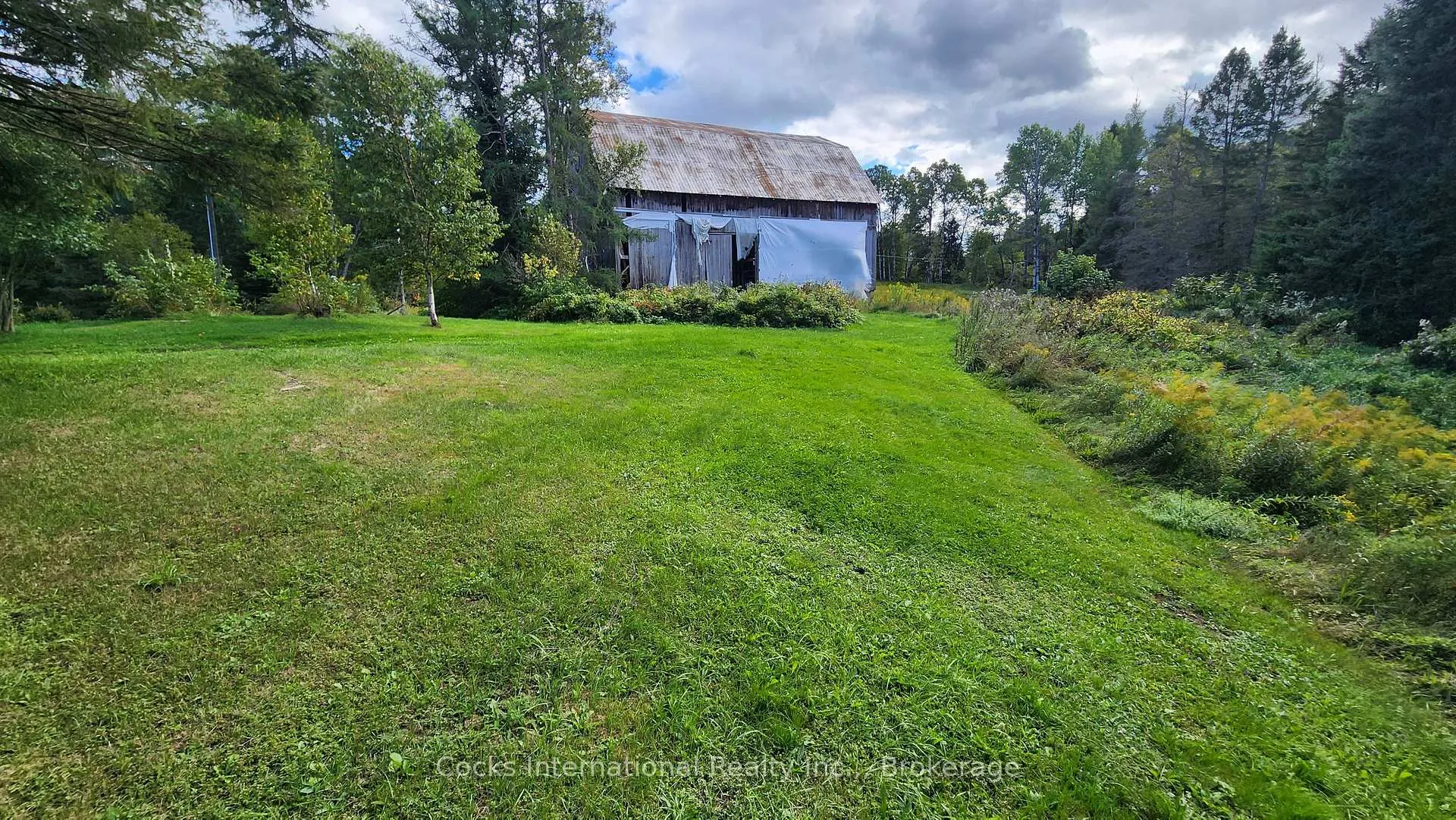 Photo 25 of 96 Pickerel & Jack Lake Road, Armour — HOMEH