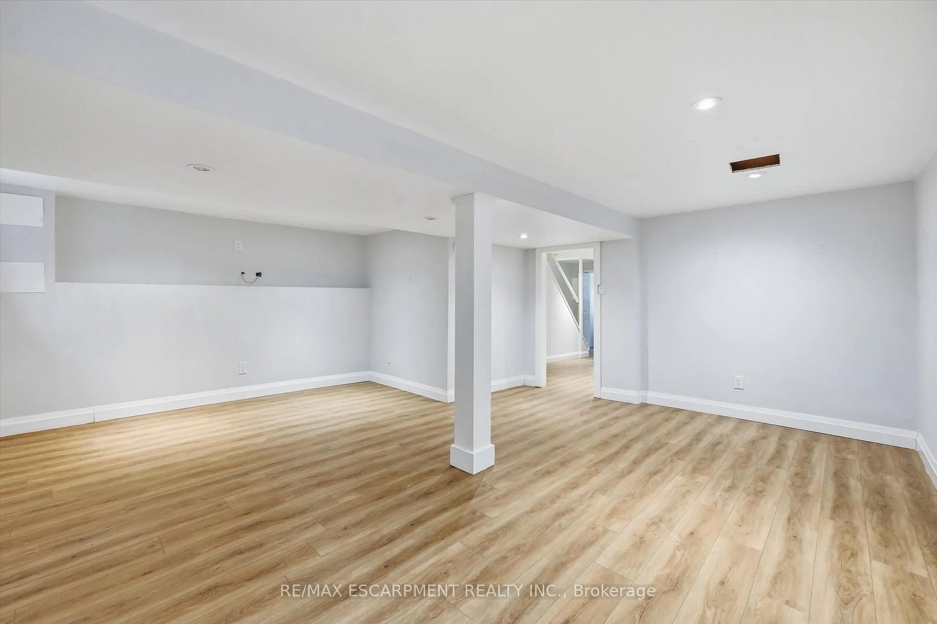 Photo 32 of Unit 9, 4194 Longmoor Drive, Burlington, Shoreacres — HOMEH