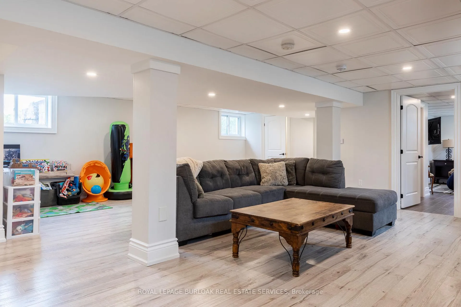 Photo 21 of 1506 6th Con Road W, Hamilton, Rural Flamborough — HOMEH