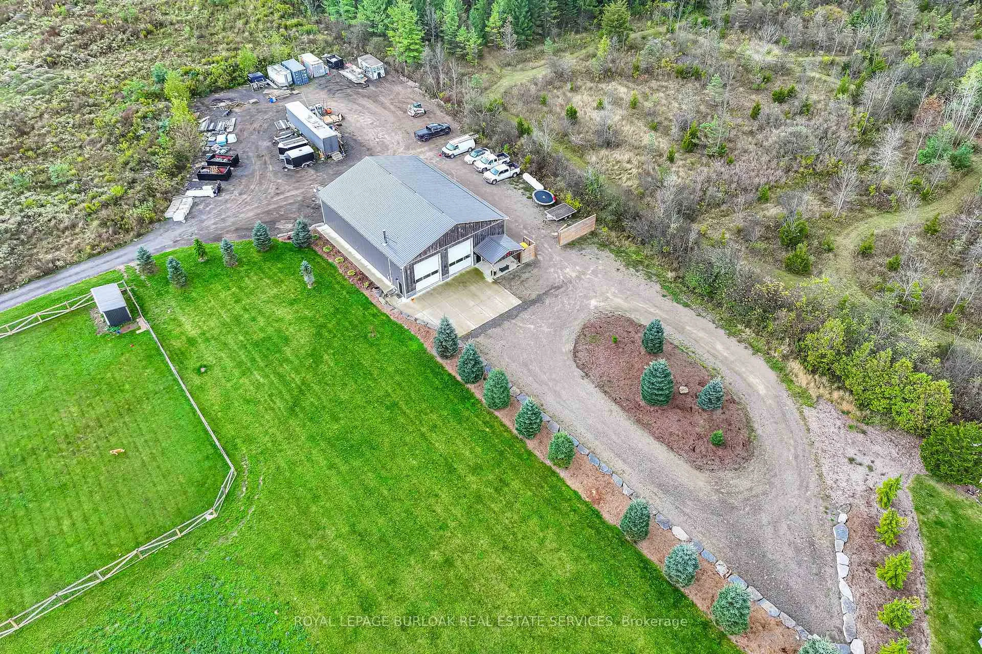 Photo 37 of 1506 6th Con Road W, Hamilton, Rural Flamborough — HOMEH