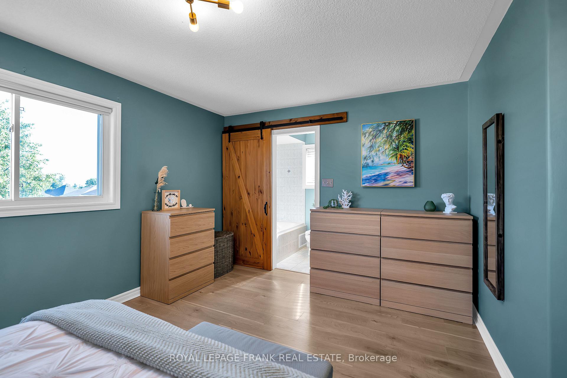 Photo 22 of 72 Lunney Crescent, Clarington, Bowmanville — HOMEH