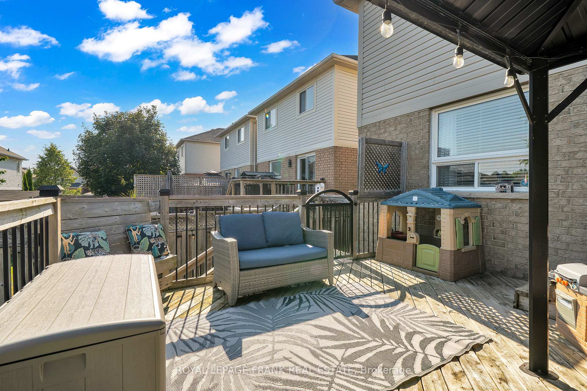 Photo 34 of 72 Lunney Crescent, Clarington, Bowmanville — HOMEH